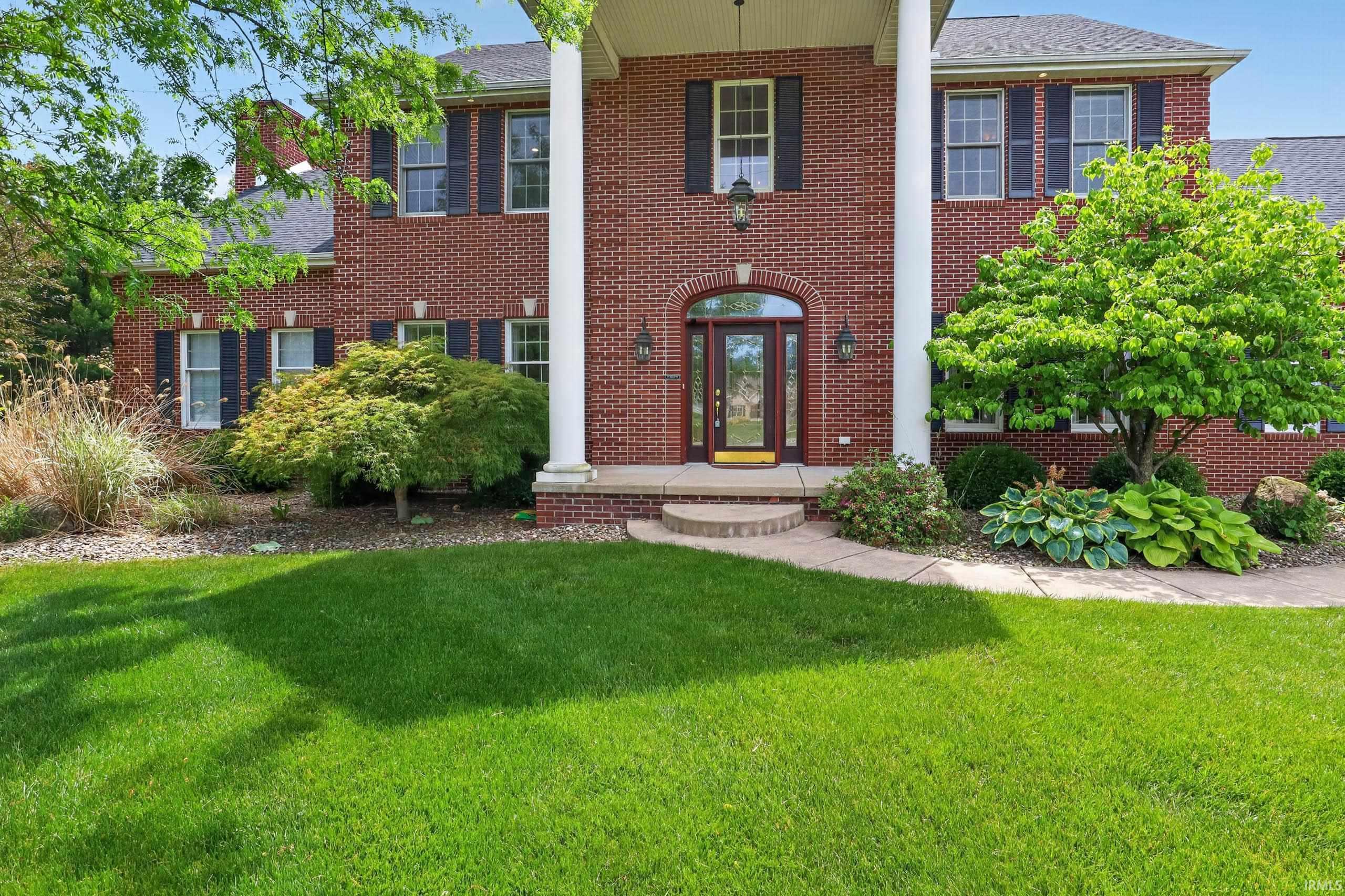 3rd image of 61705 Greentree Dr, South Bend, IN 46614 | MLS# 202630212