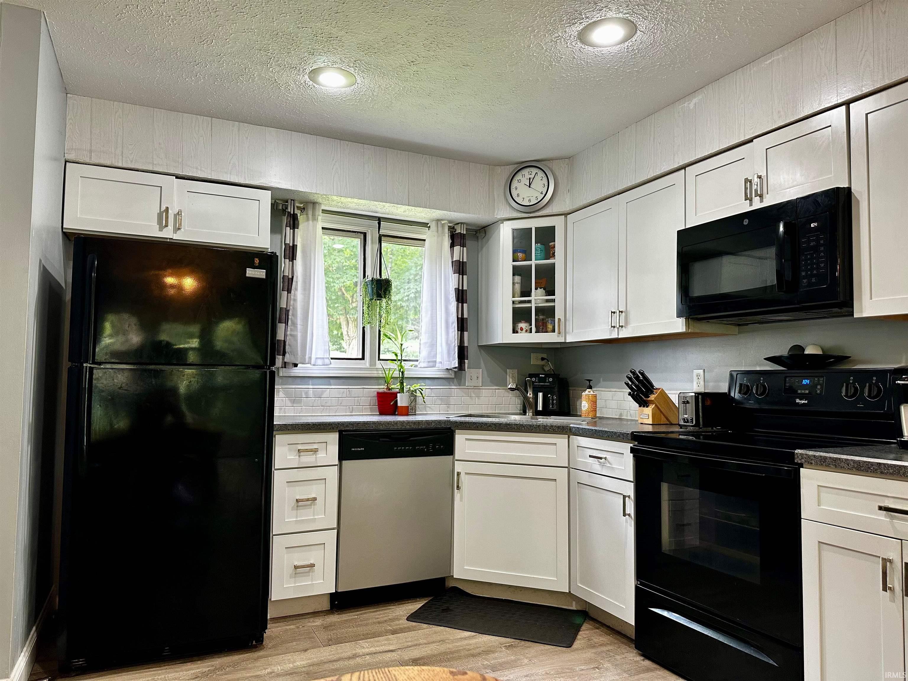 4th image of 9393 S Pointe Retreat Dr, Bloomington, IN 47401 | MLS# 202630224