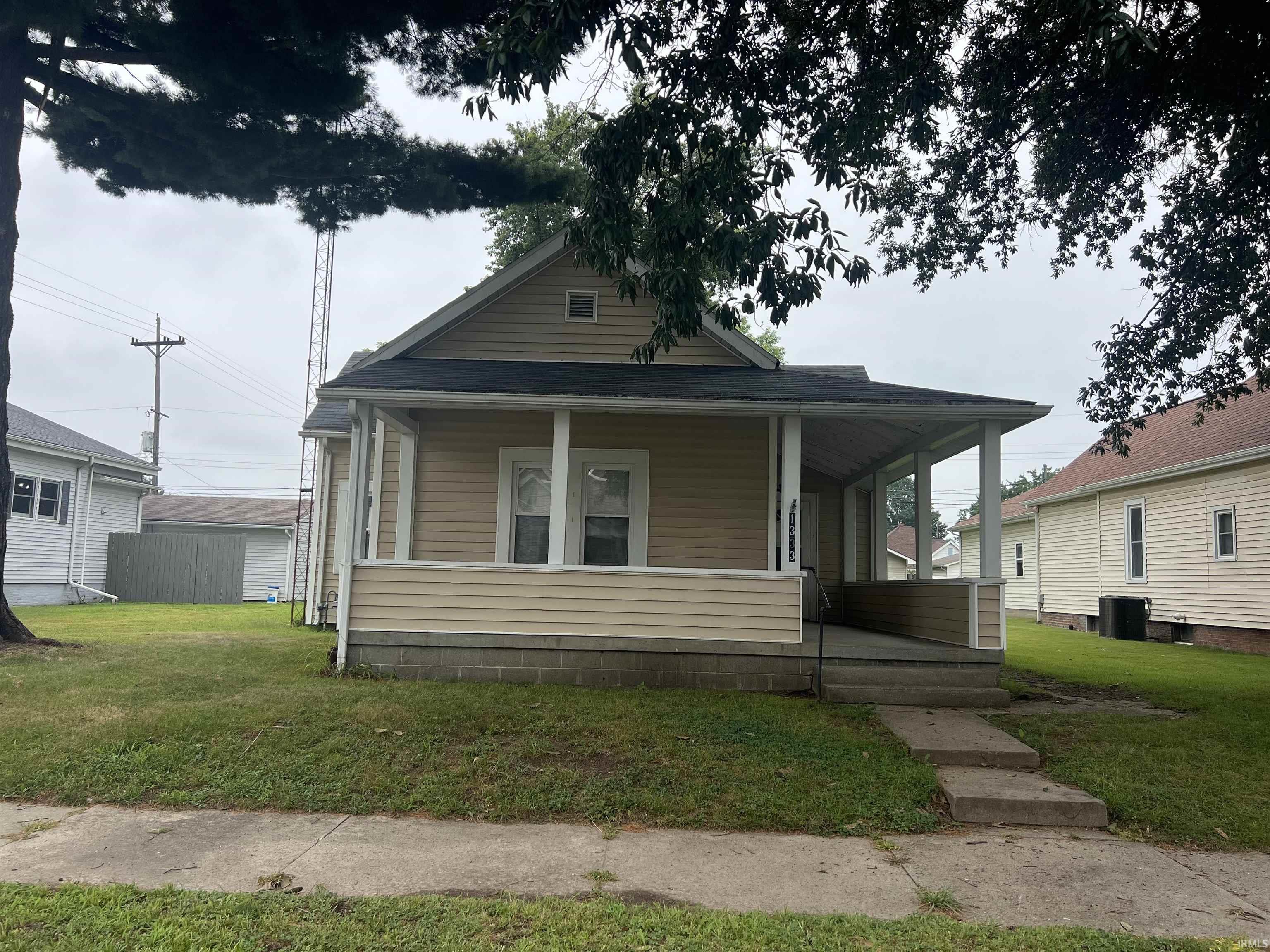 1st image of 1333 Broadway St, Vincennes, IN 47591 | MLS# 202630247