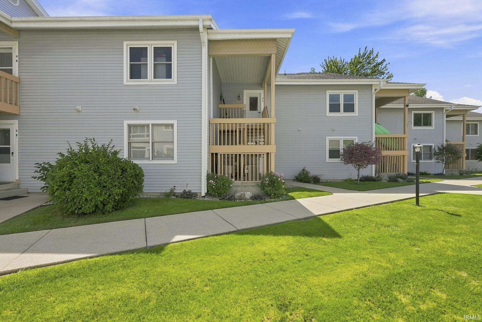 4th image of 800 E Arthur St #B-8, Warsaw, IN 46580 | MLS# 202630286