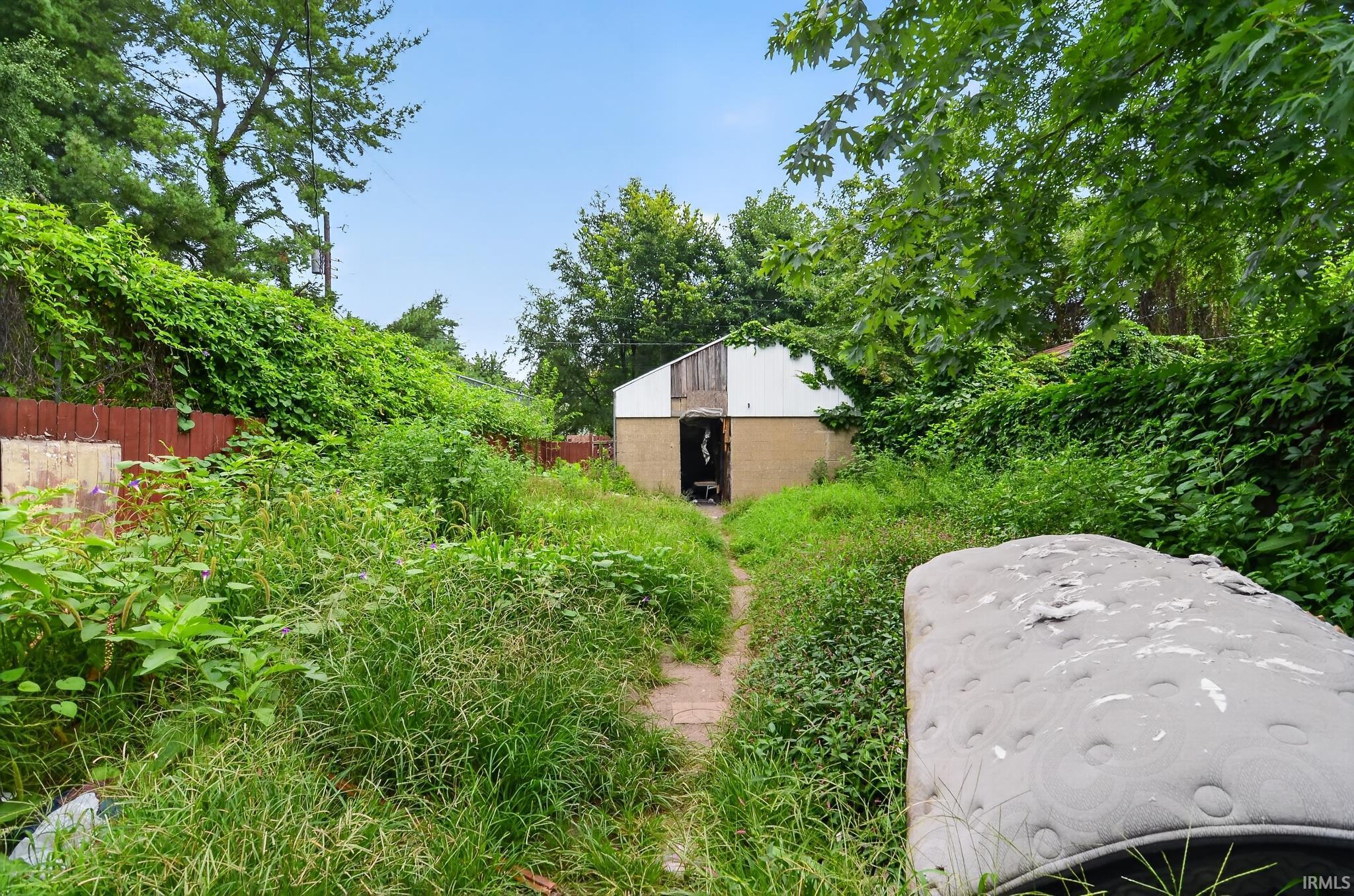 15th image of 1340 Locust St, Terre Haute, IN 47807 | MLS# 202630291