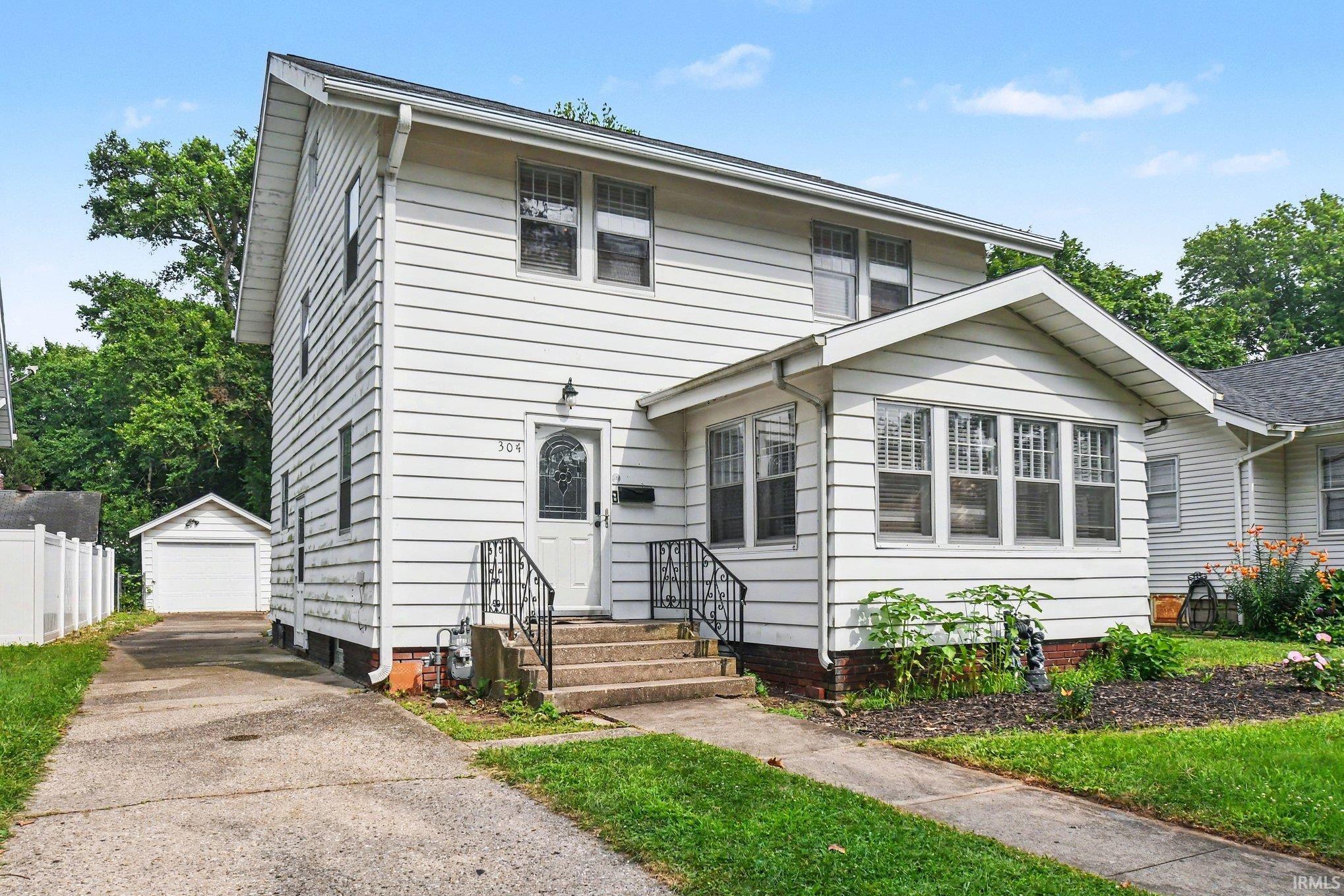 Photo 2 of Manufactured home for sale at 304 Arcade Ave, Elkhart, IN 46514 | MLS# 202630346 | Listing updated on 2026-10-05