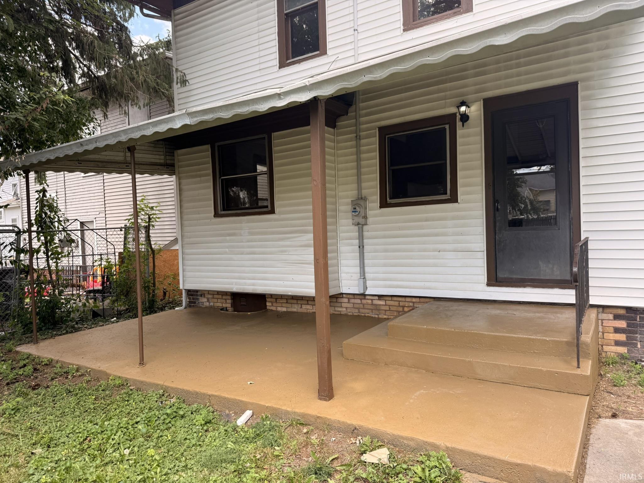 Photo 10 of 120 E Foster Parkway