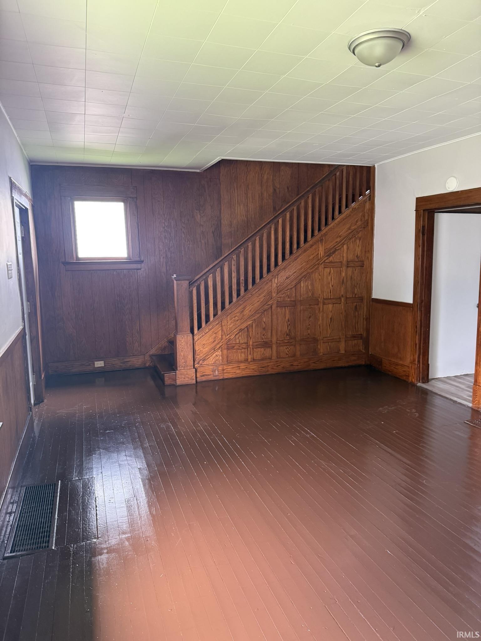Photo 2 of 120 E Foster Parkway