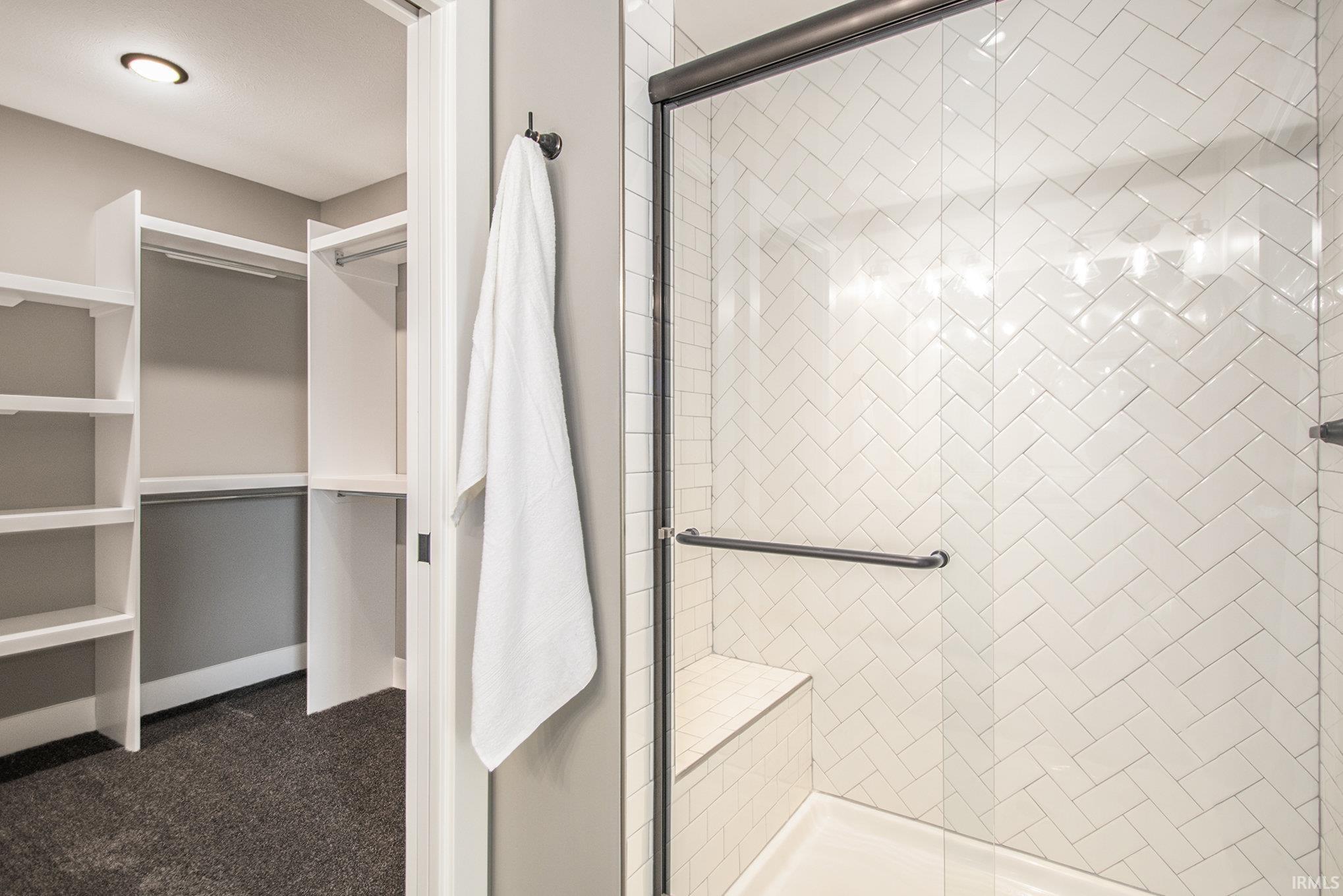 FOR ILLUSTRATIVE PURPOSES. PHOTO IS OF MODEL HOME WITH SIMILAR FLOOR PLAN.