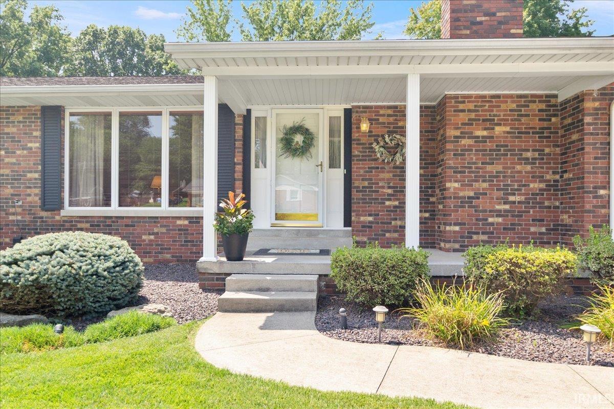 image of 311 W 34th St, Jasper, IN 47546 | MLS# 202630458