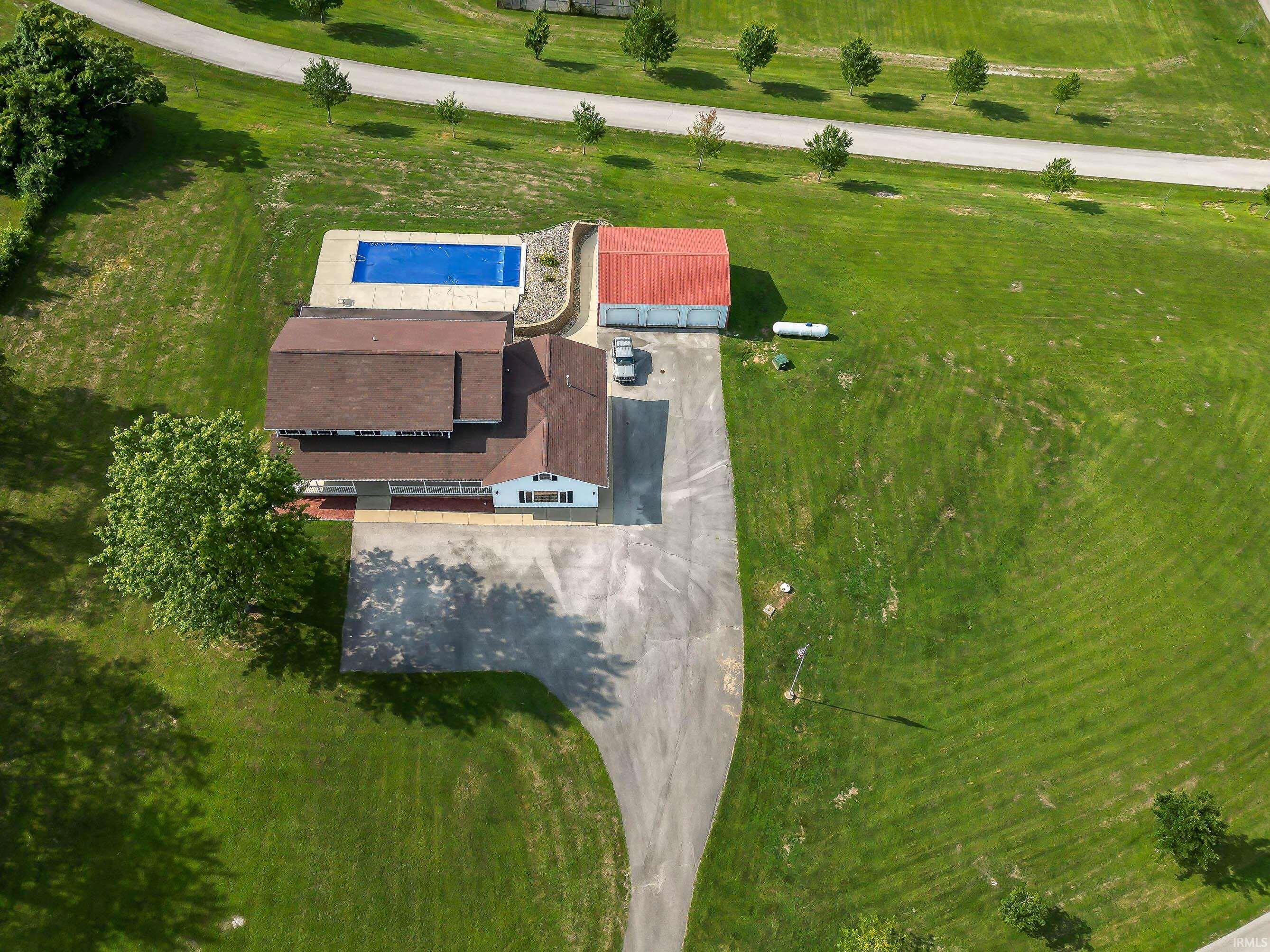 4th image of 2111 S Sunday Dr, Bloomington, IN 47403 | MLS# 202630589
