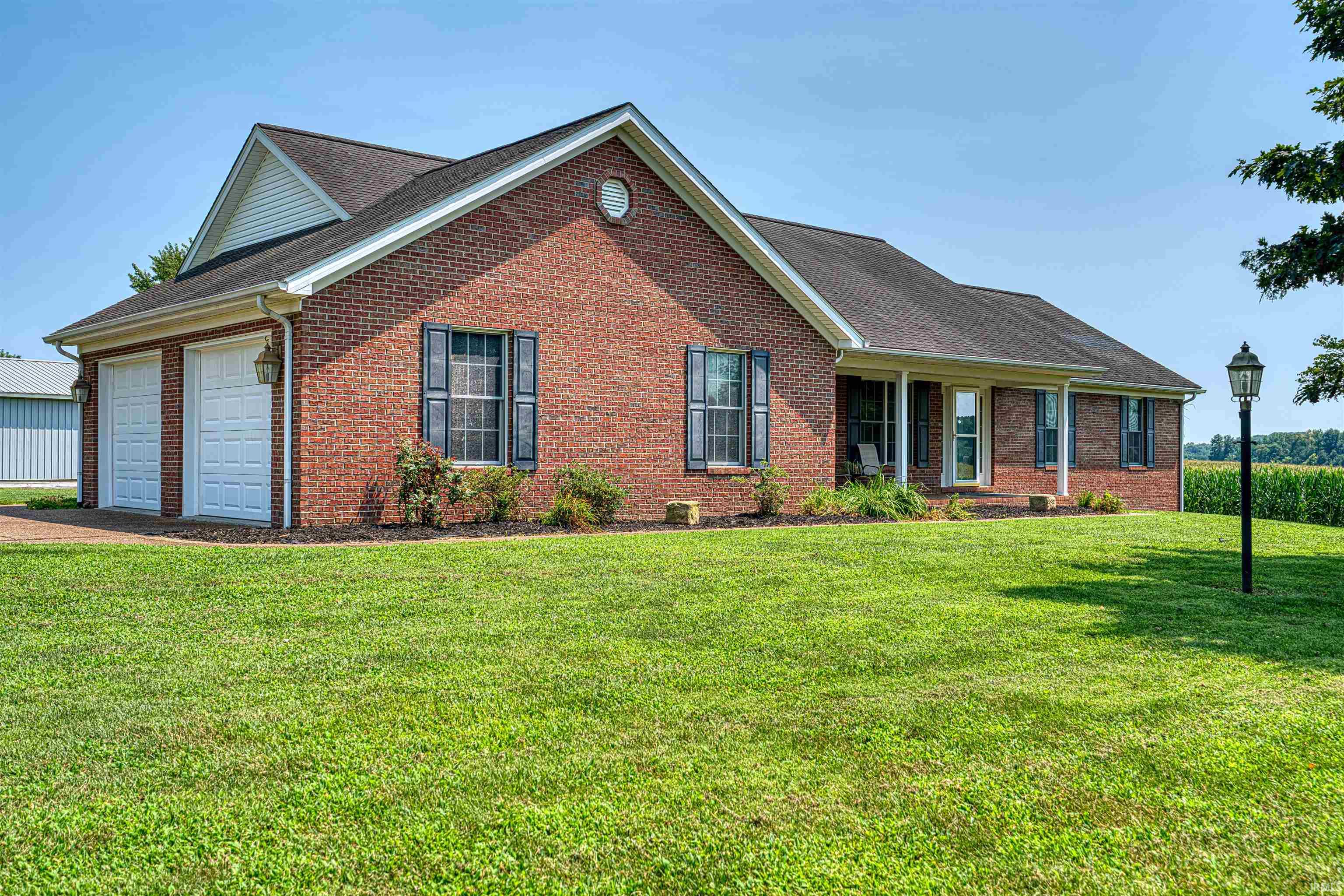 2nd image of 13701 Petersburg Rd, Evansville, IN 47725 | MLS# 202630611