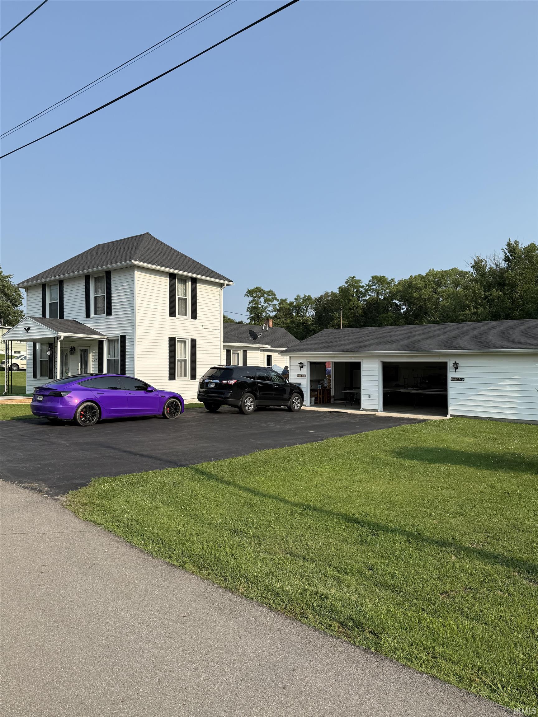 2nd image of 22 E Branson St, La Fontaine, IN 46940 | MLS# 202630631