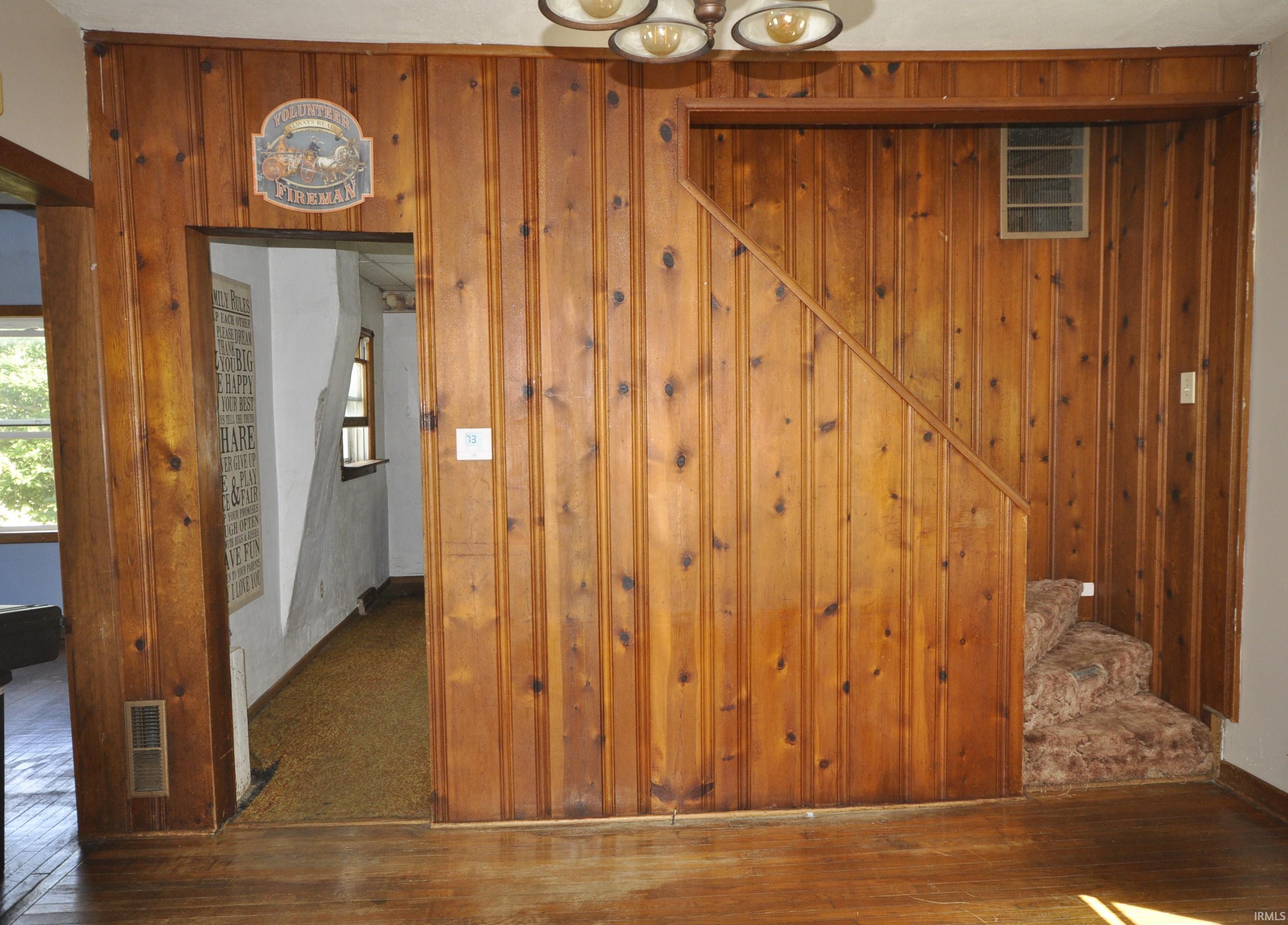 5th image of 104 N Plum St, Farmland, IN 47340 | MLS# 202630638