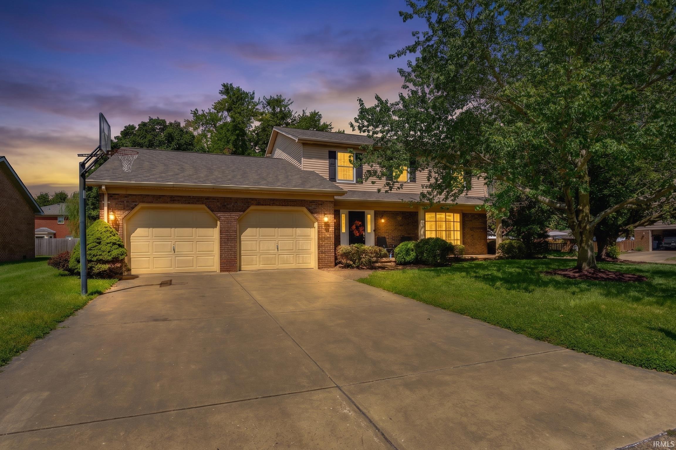 1st image of 905 Stahl Court Court, Evansville, IN 47715 | MLS# 202630654
