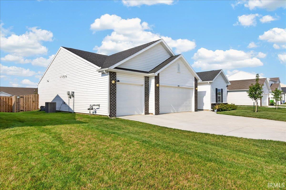 4th image of 1136 Colcester Ln, West Lafayette, IN 47906 | MLS# 202630682