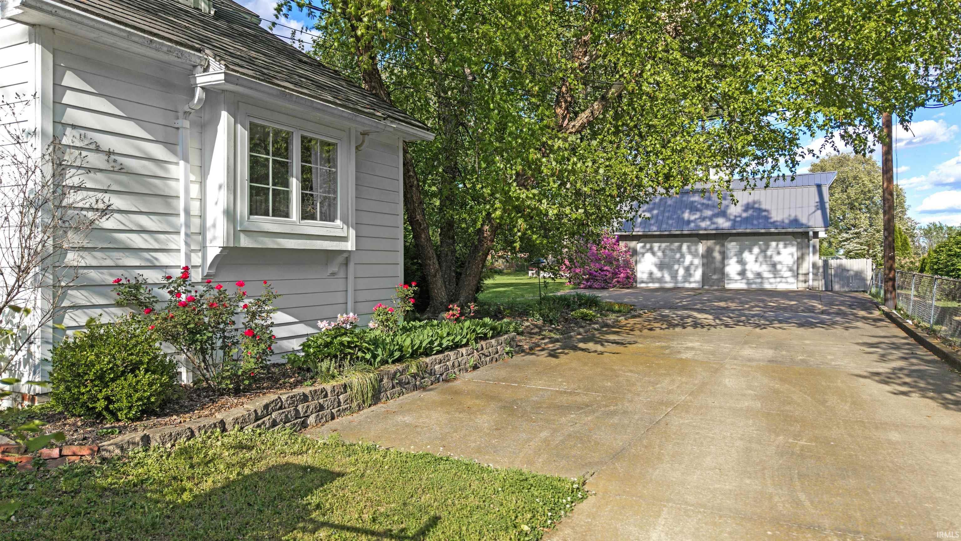 4th image of 646 Plaza Dr, Evansville, IN 47715 | MLS# 202630684