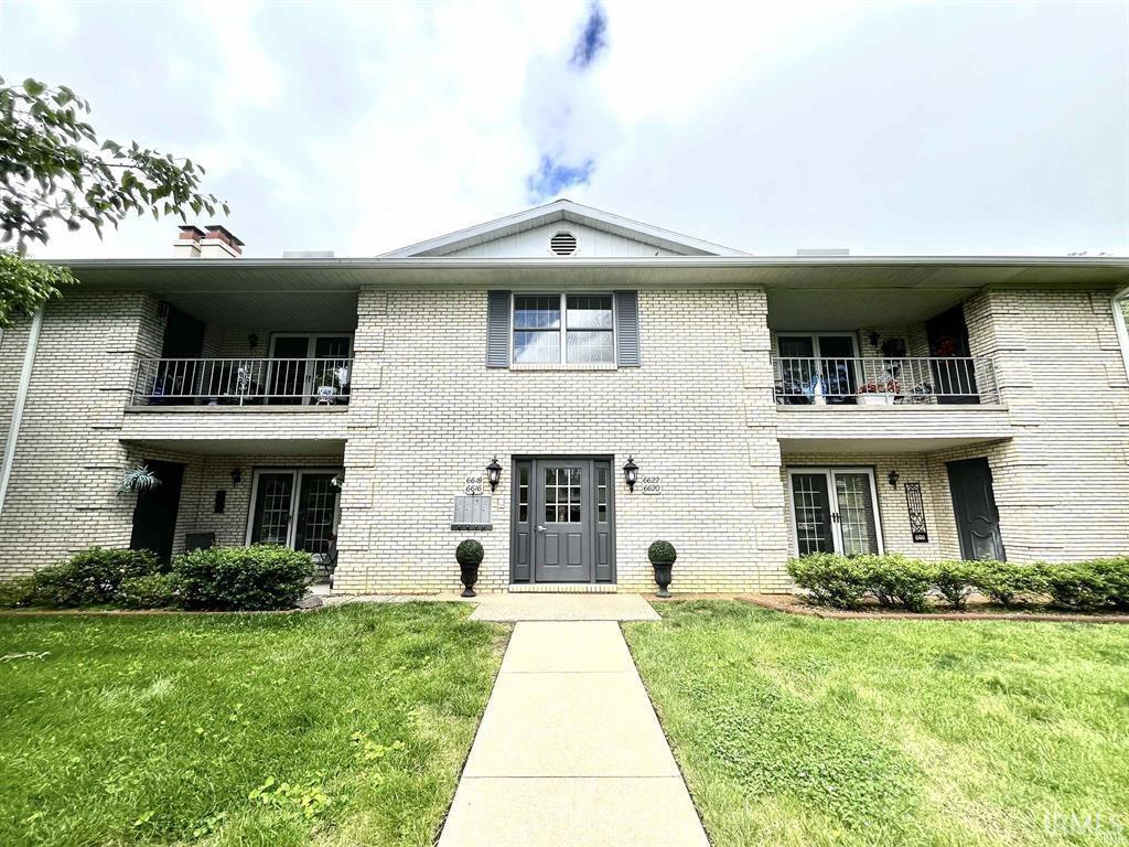 1st image of 6618 Newburgh Rd, Evansville, IN 47715 | MLS# 202630748