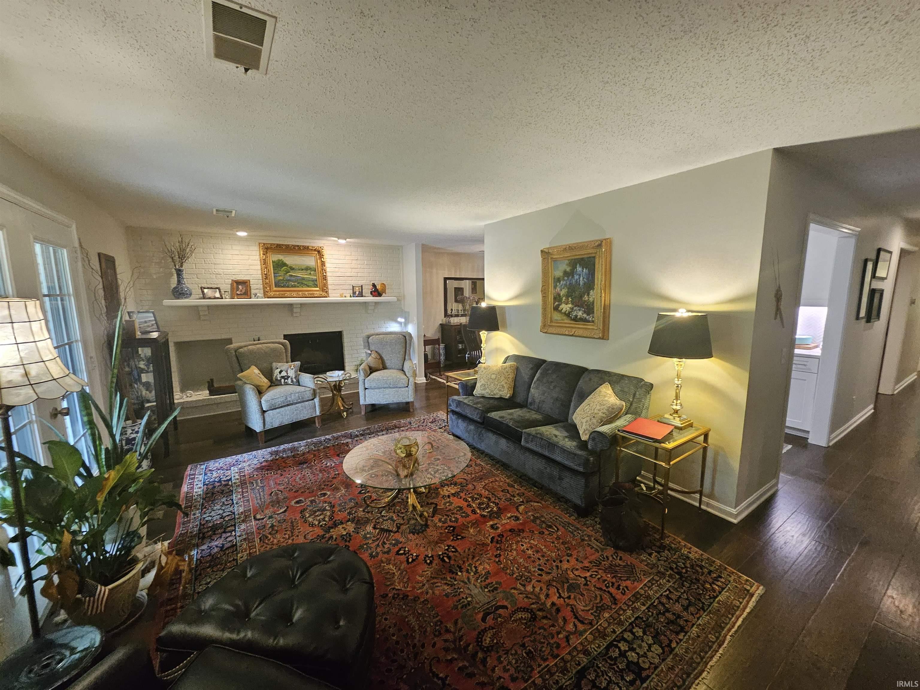 2nd image of 6618 Newburgh Rd, Evansville, IN 47715 | MLS# 202630748