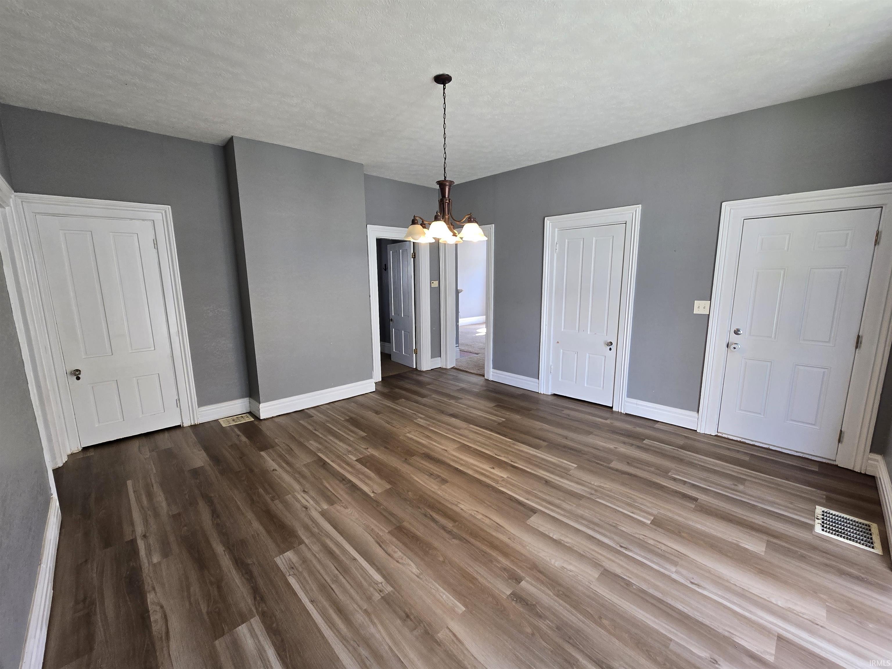5th image of 311 Lincoln St, Williamsport, IN 47993 | MLS# 202630749