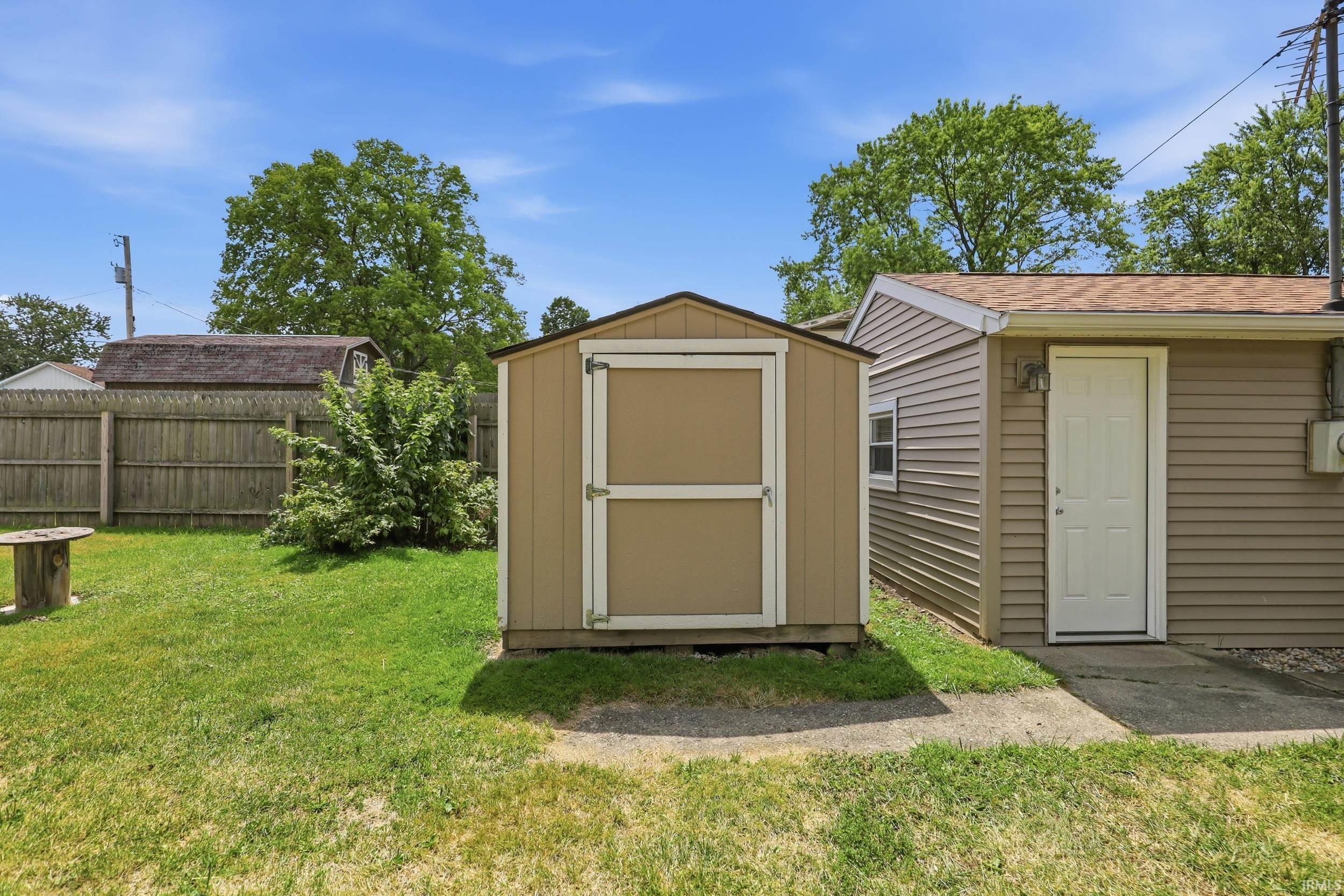 Property Photo 22