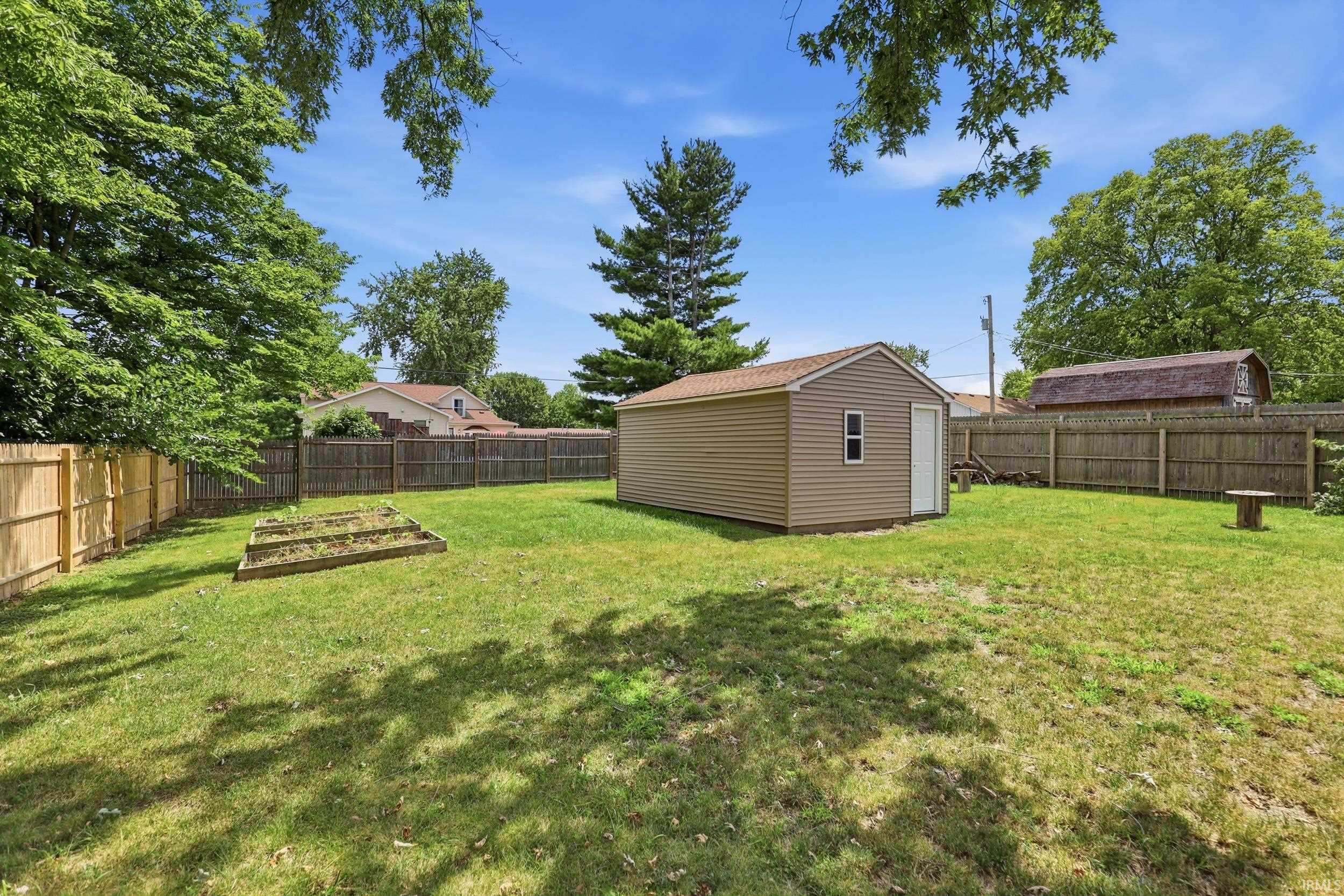 Property Photo 28