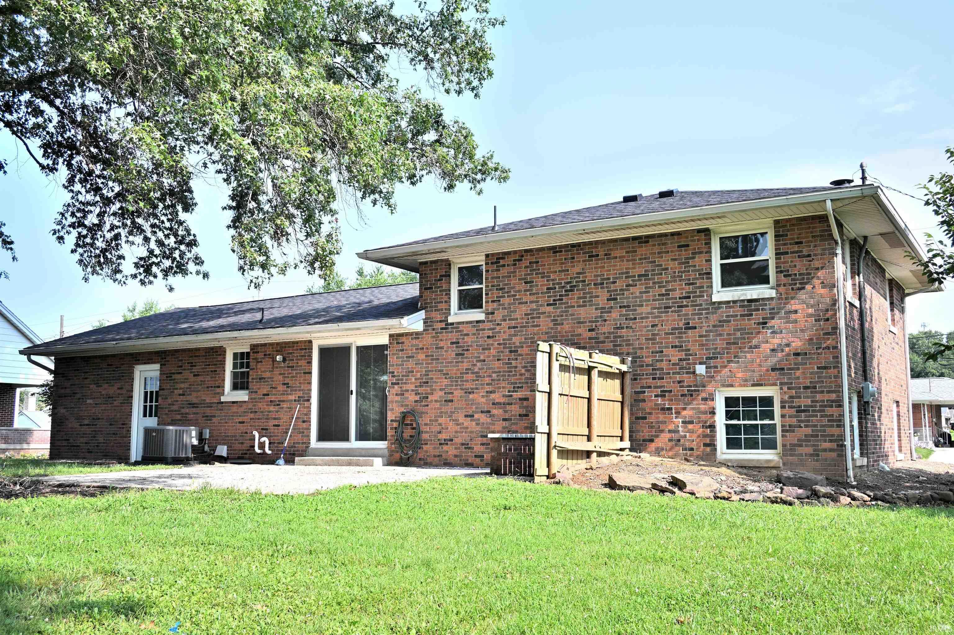 image of 664 Church Ave, Jasper, IN 47546 | MLS# 202630779