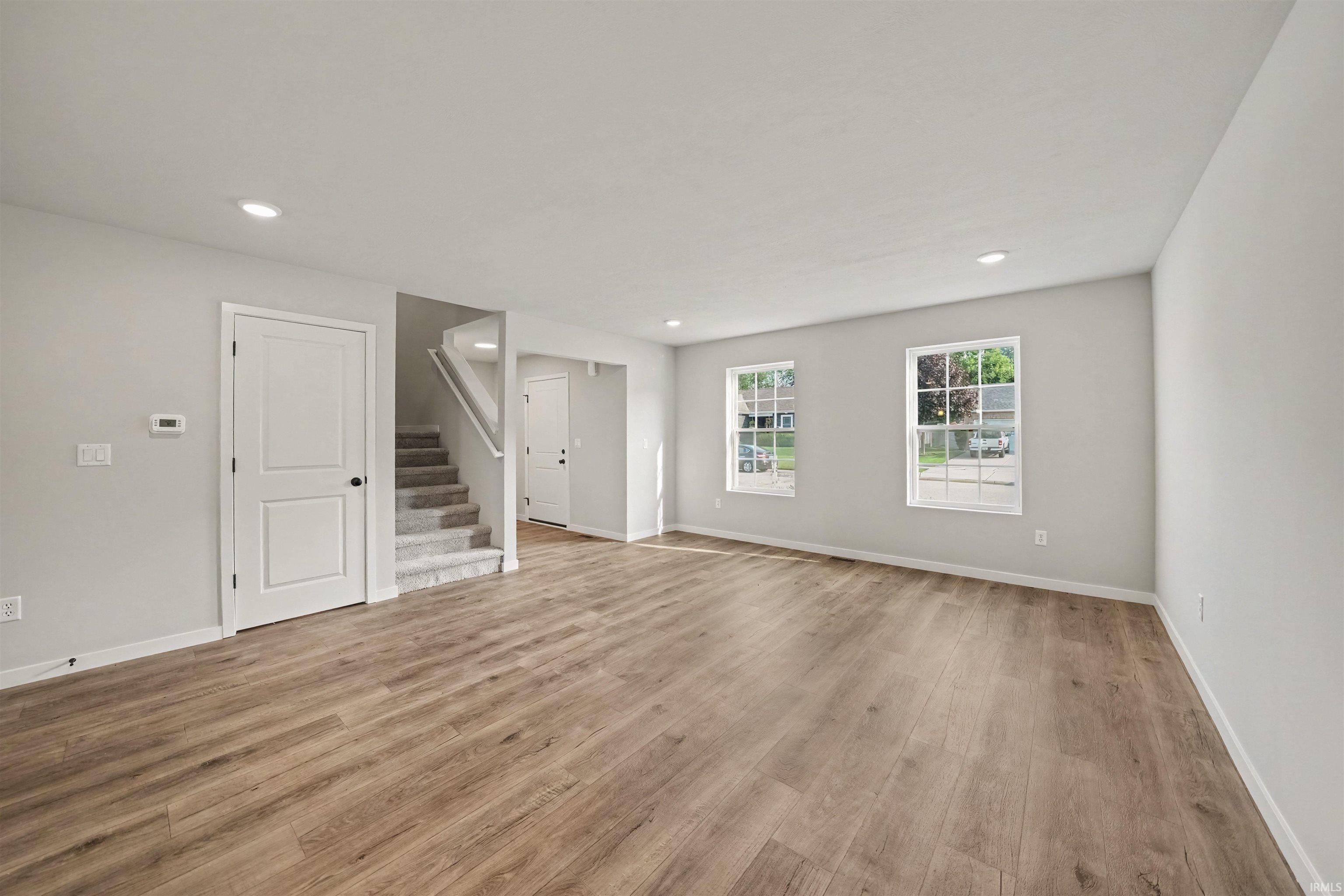2nd image of 26876 Mcarthur Ct, South Bend, IN 46628 | MLS# 202630780
