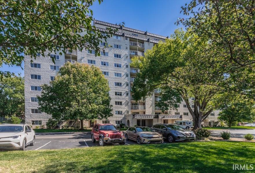 2nd image of 600 S Cullen Ave #703, Evansville, IN 47715 | MLS# 202630784