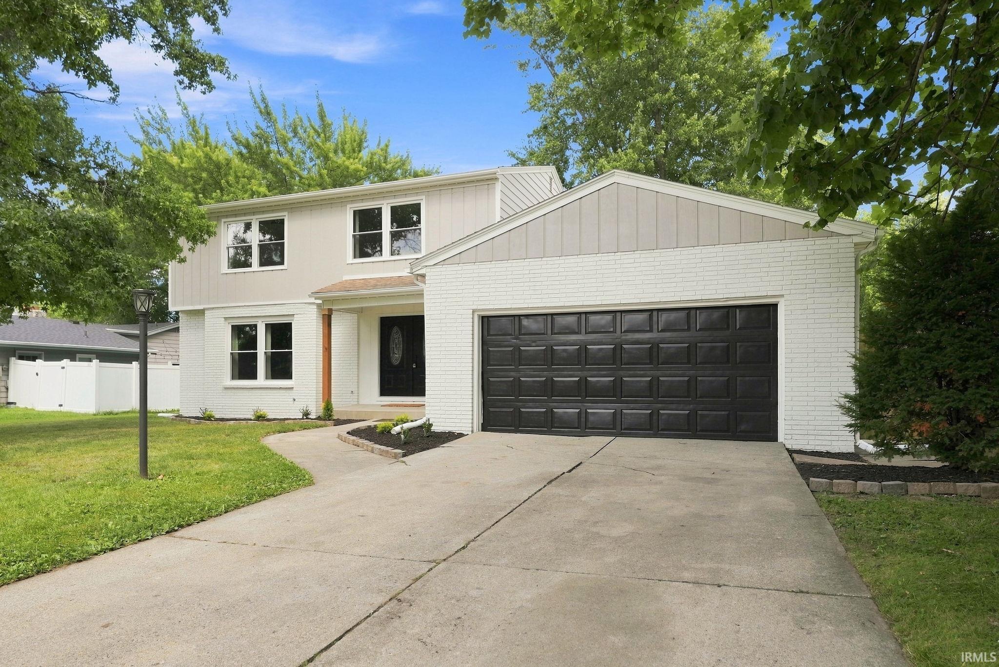 3rd image of 11122 Shalimar Dr, Fort Wayne, IN 46845 | MLS# 202630809