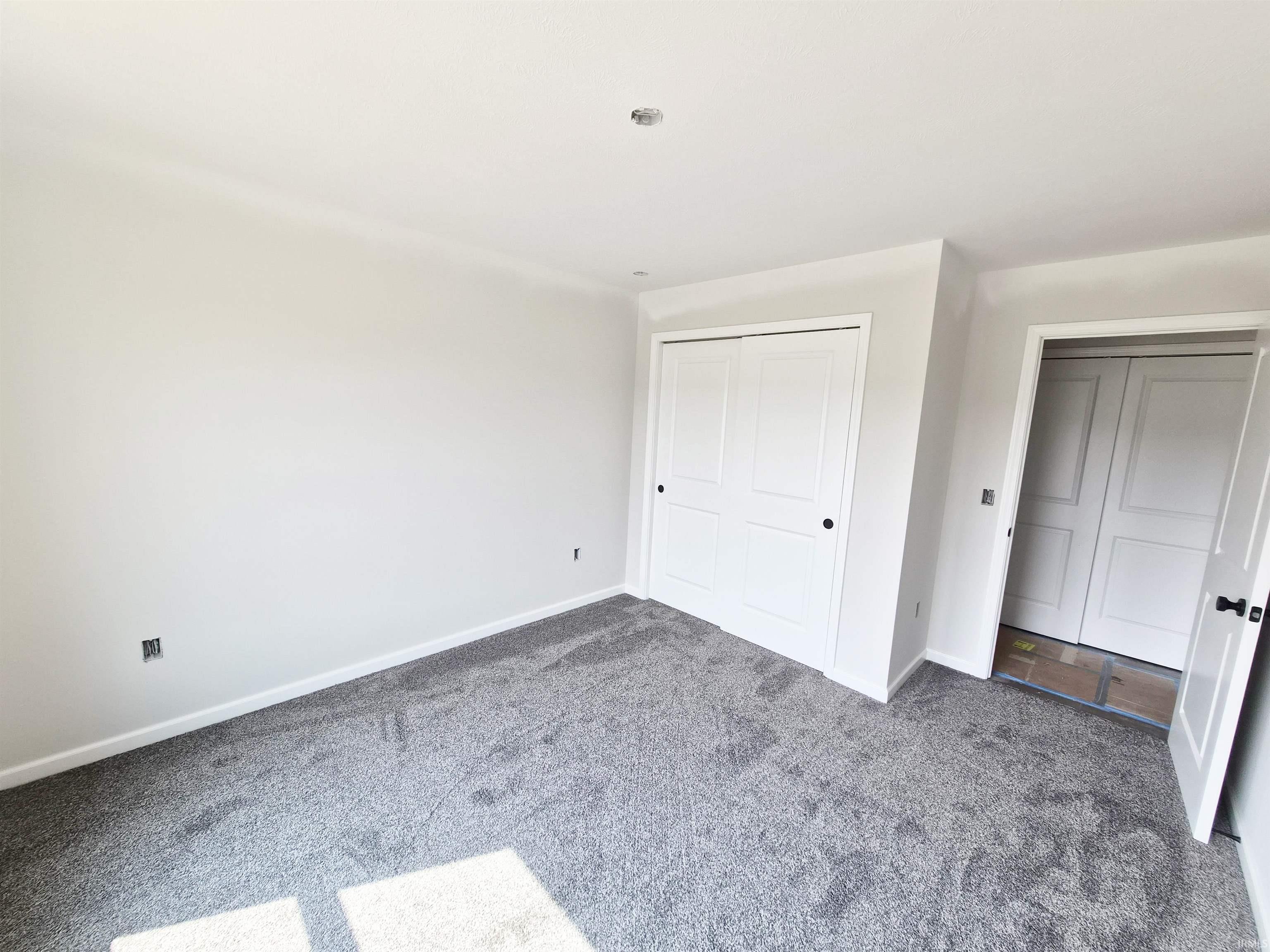 Photo 12 of 425 N Eastfield Circle
