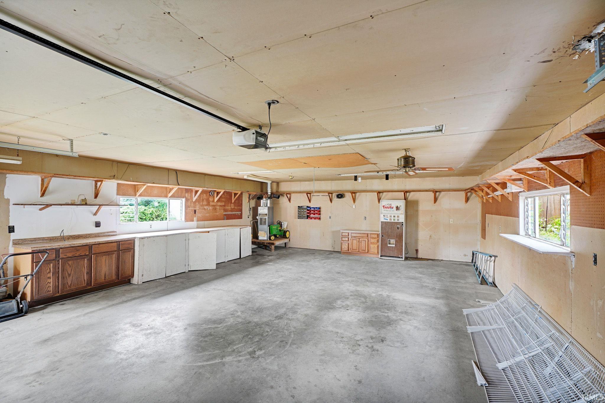 14th image of 5116 Warren Dr, Evansville, IN 47710 | MLS# 202630902