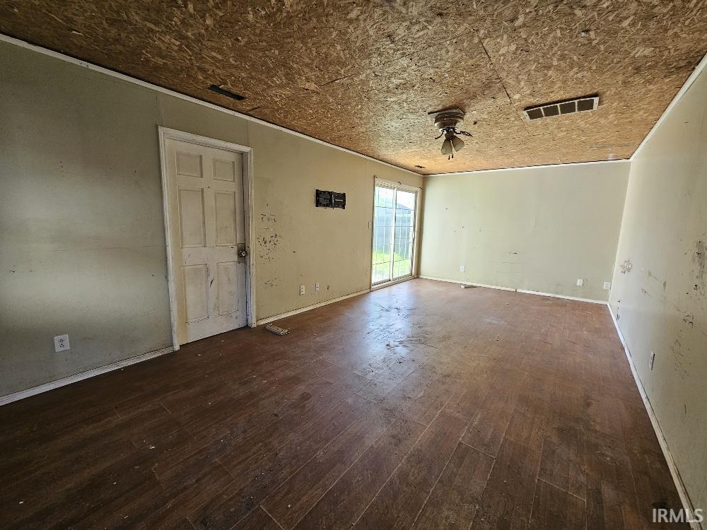 4th image of 2106 W 8Th St, Marion, IN 46953 | MLS# 202630907