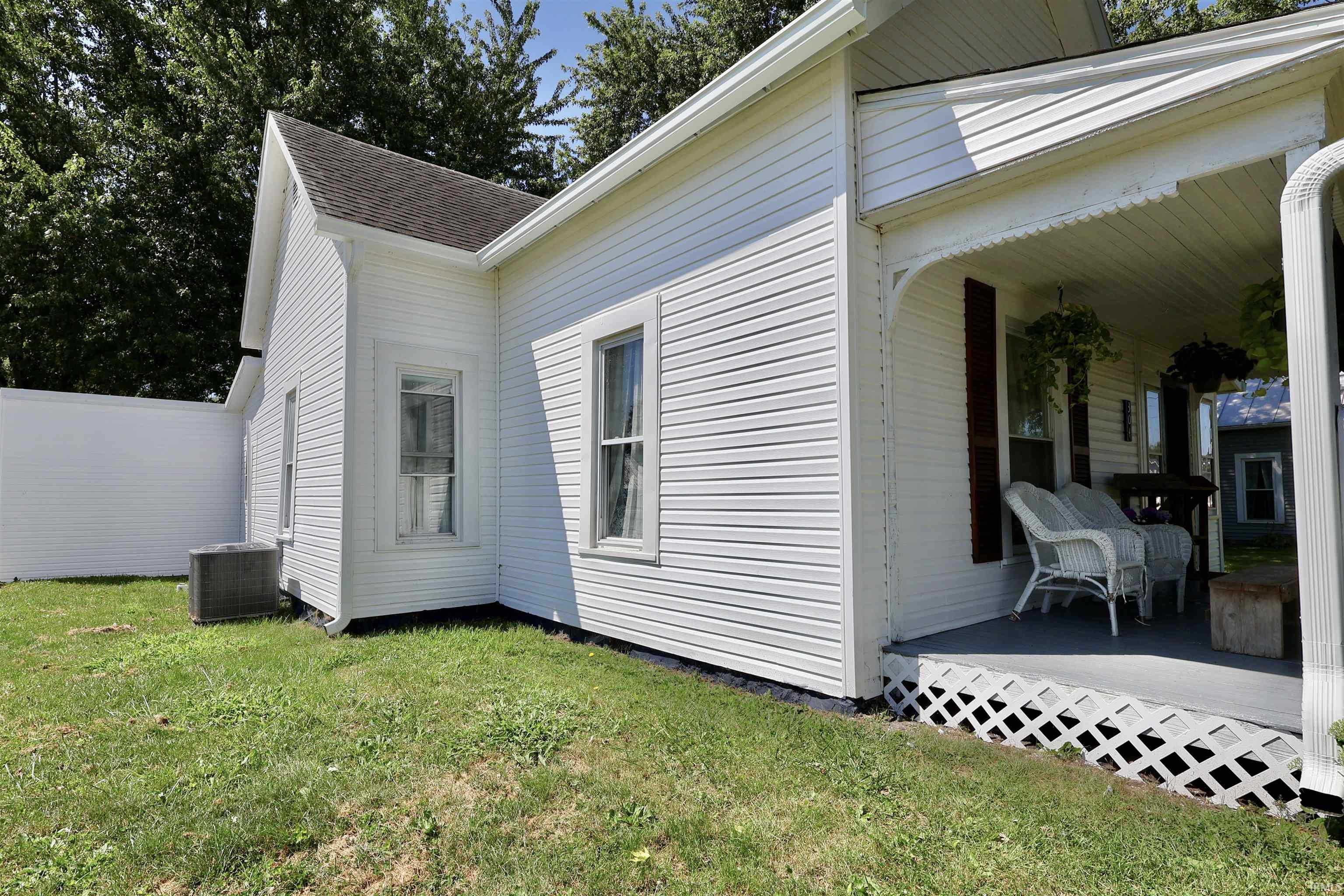 21st image of 304 E Jackson St, Farmland, IN 47340 | MLS# 202630908