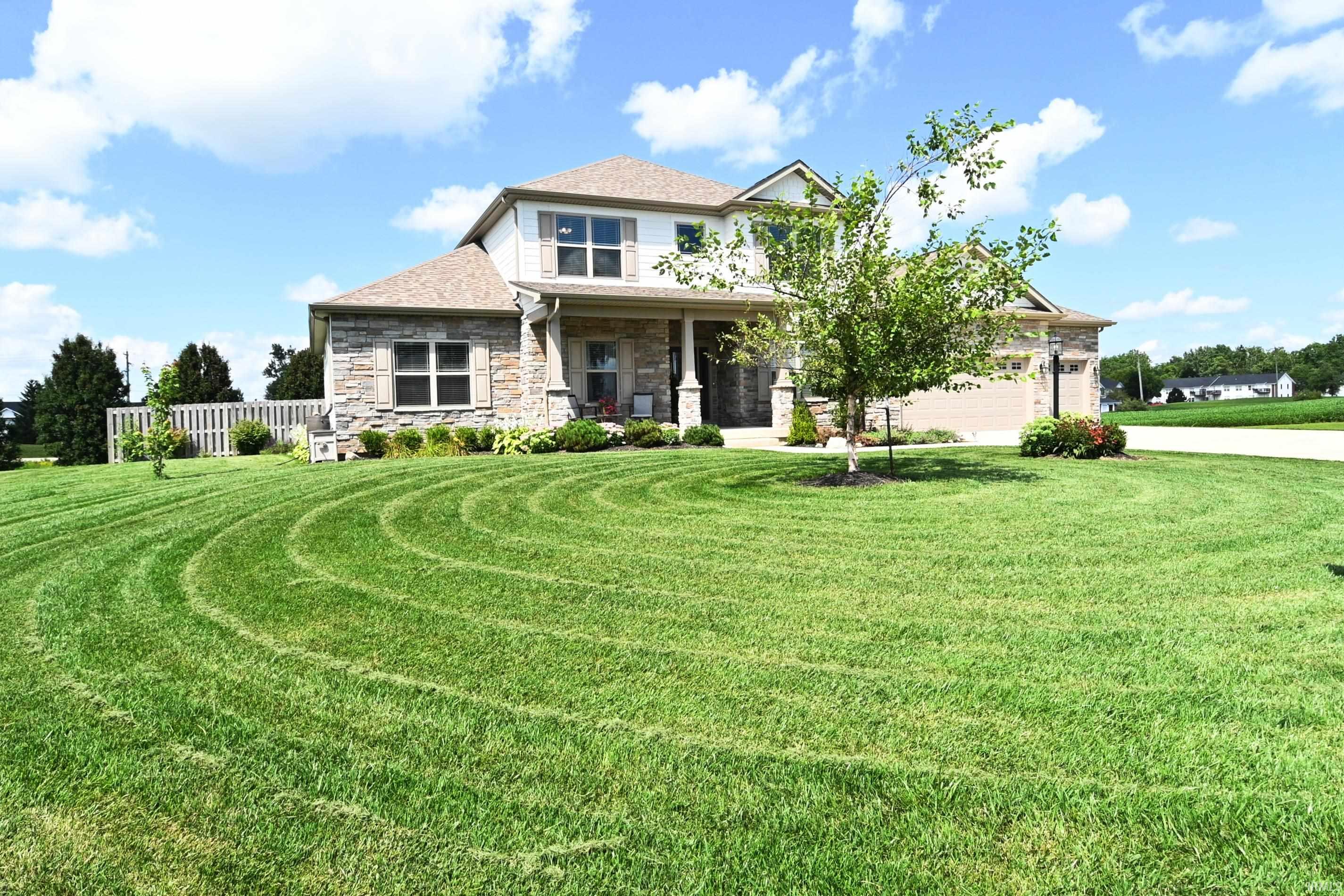 2nd image of 4136 Lake Windemere Ln, Kokomo, IN 46902 | MLS# 202630912