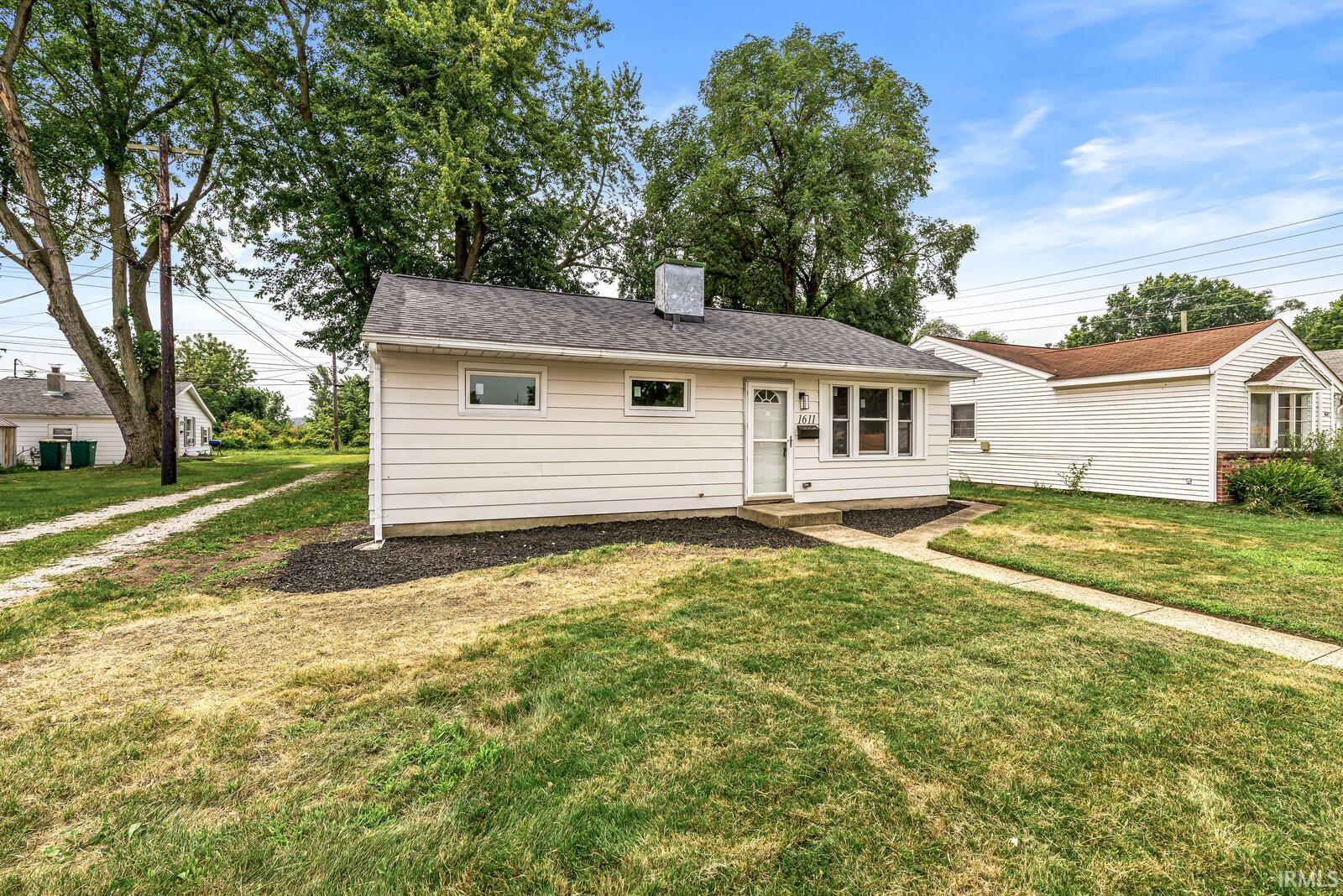 3rd image of 1611 E 4Th St, Mishawaka, IN 46544 | MLS# 202630931