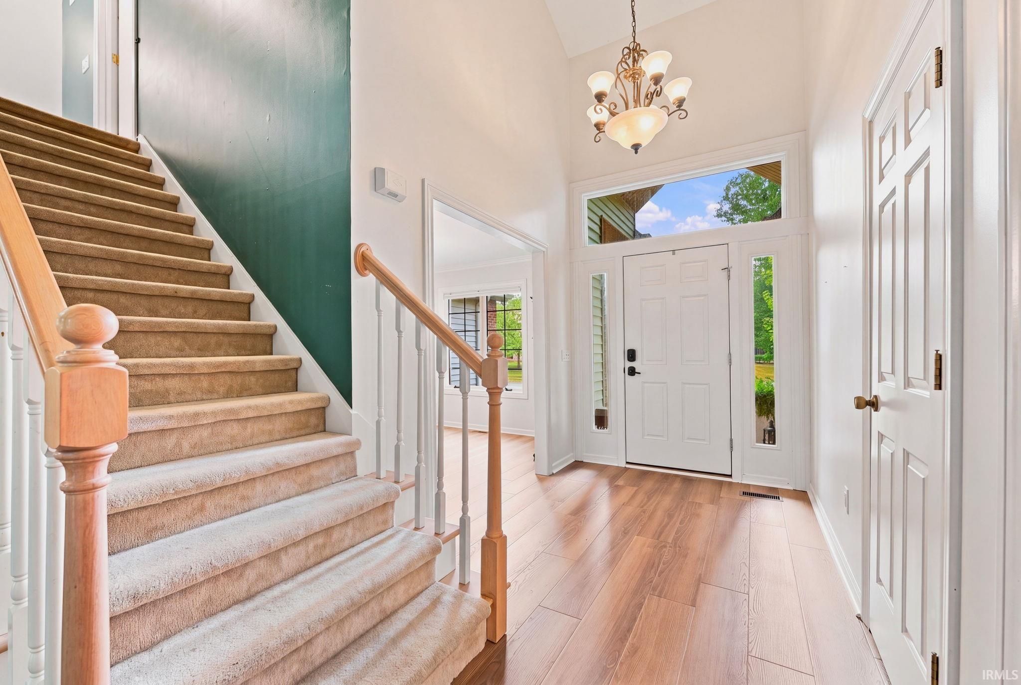 2nd image of 1103 Falcon Creek Pkwy, Fort Wayne, IN 46845 | MLS# 202630954