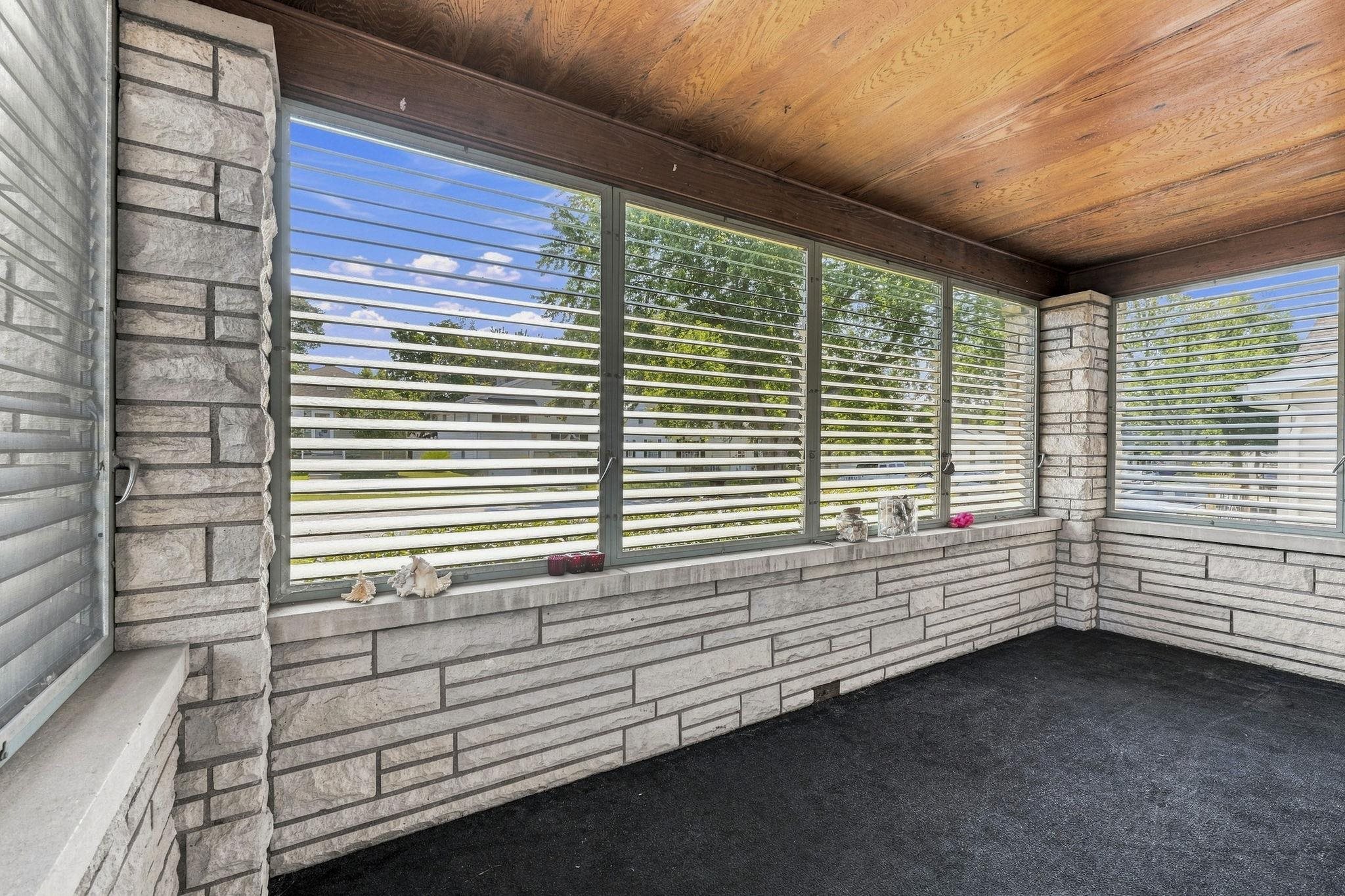 5th image of 801 S 34Th St, South Bend, IN 46615 | MLS# 202630959