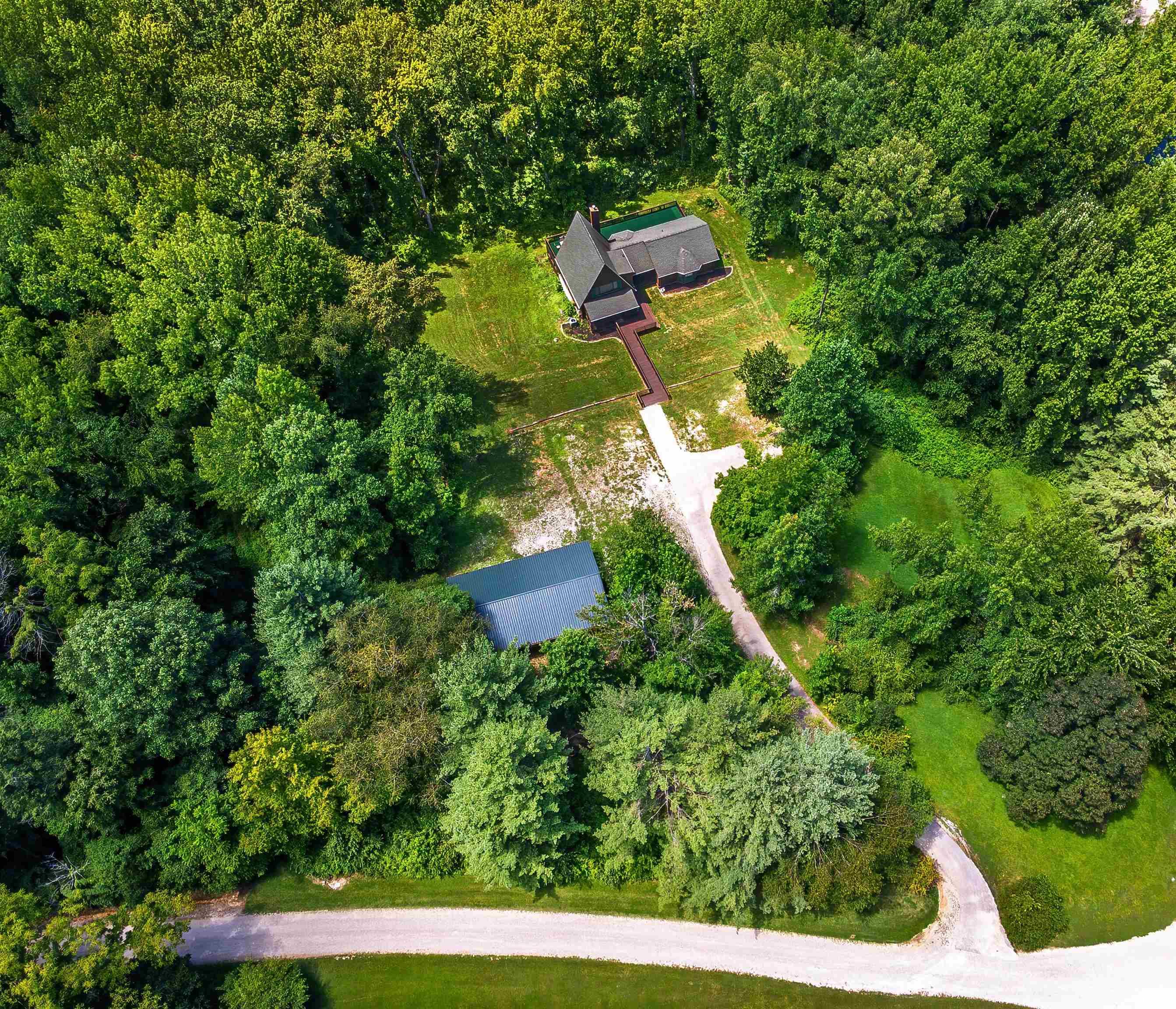 2nd image of 11400 Hidden Ln, Evansville, IN 47720 | MLS# 202630960