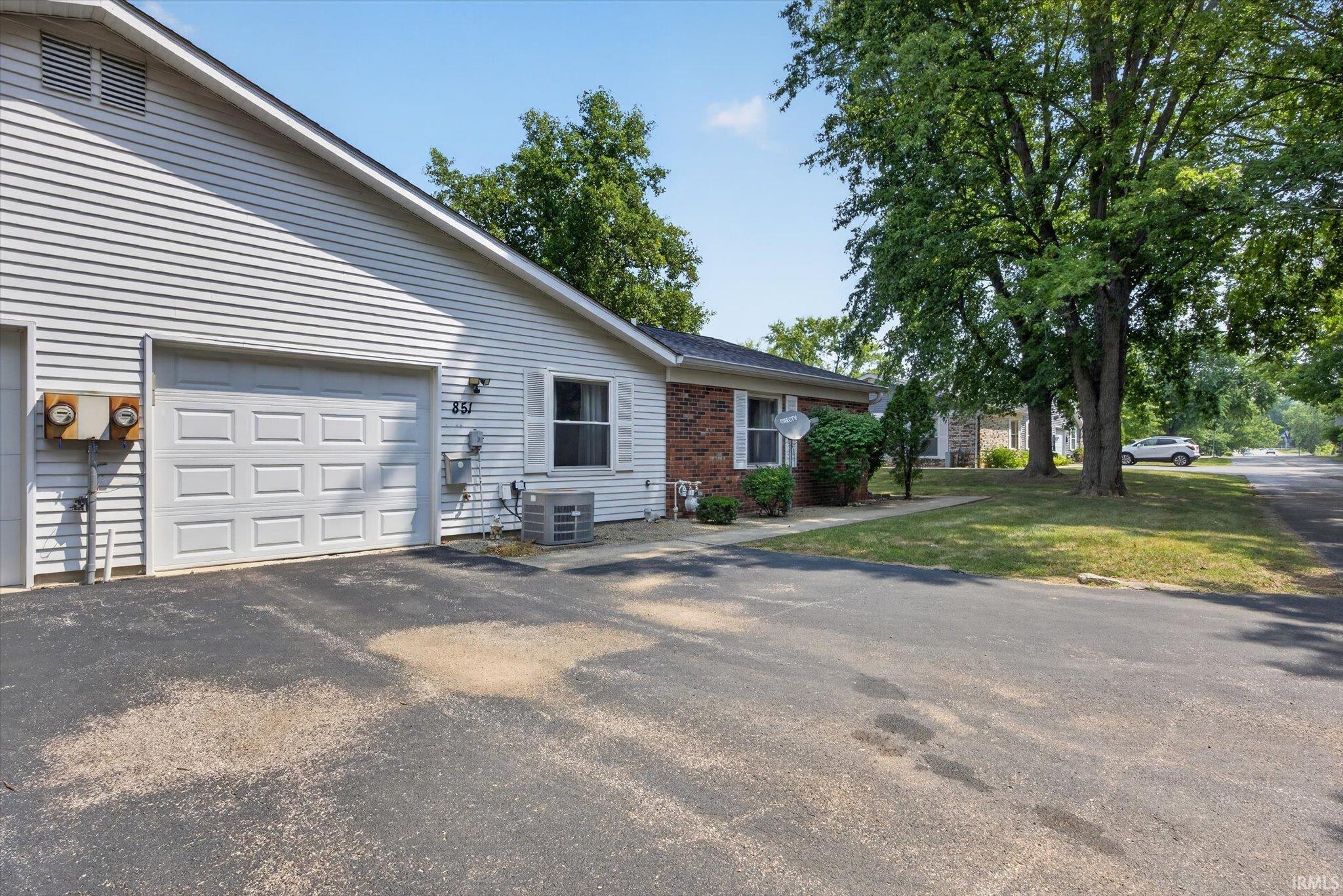 3rd image of 851 E Waterloo Ct, Bloomington, IN 47401 | MLS# 202630966