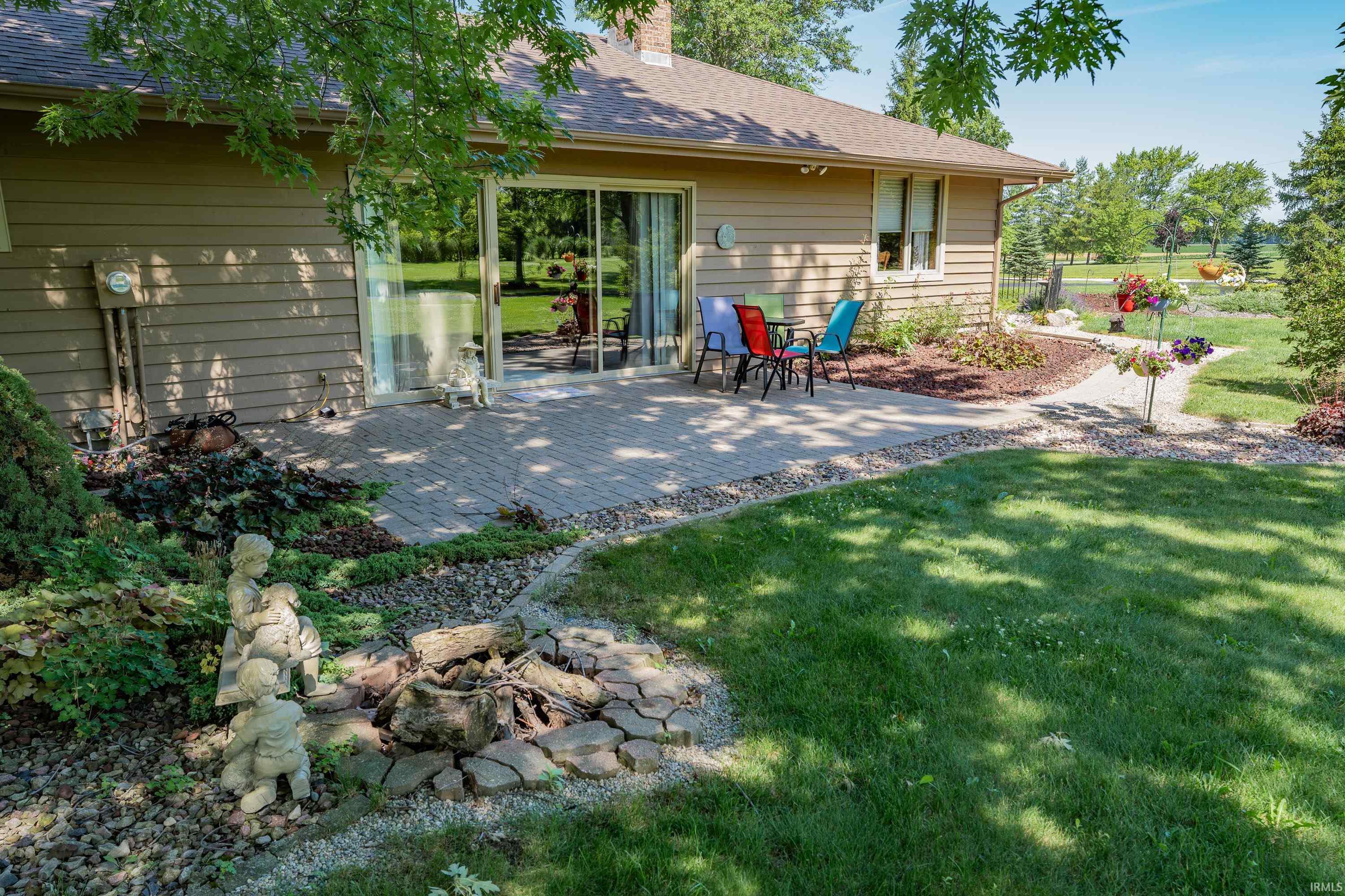 39th image of 13921 Emanuel Rd, Hoagland, IN 46745 | MLS# 202630968