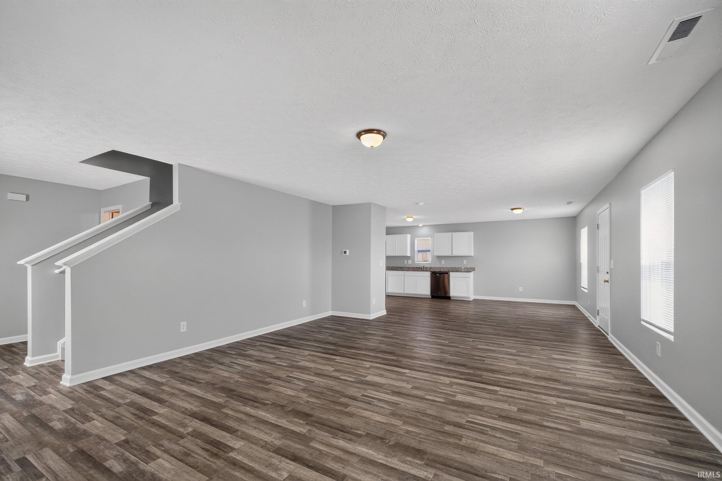 38th image of 2900 W Shasta Dr, Muncie, IN 47303 | MLS# 202630971