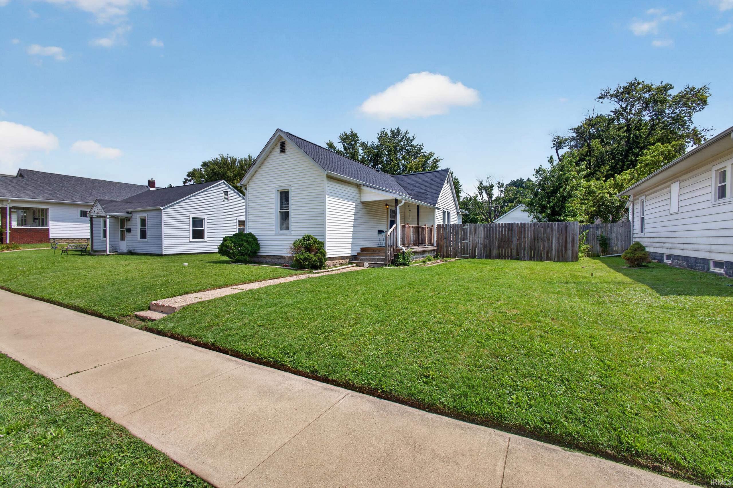 3rd image of 825 S 28Th St, Lafayette, IN 47904 | MLS# 202630972