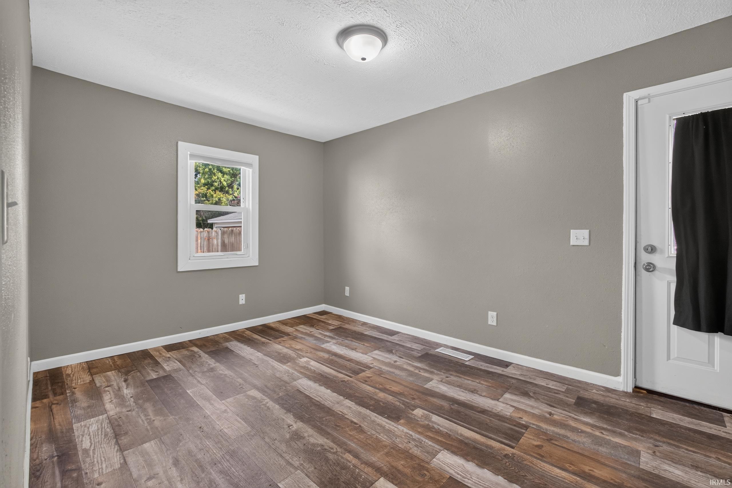 5th image of 825 S 28Th St, Lafayette, IN 47904 | MLS# 202630972