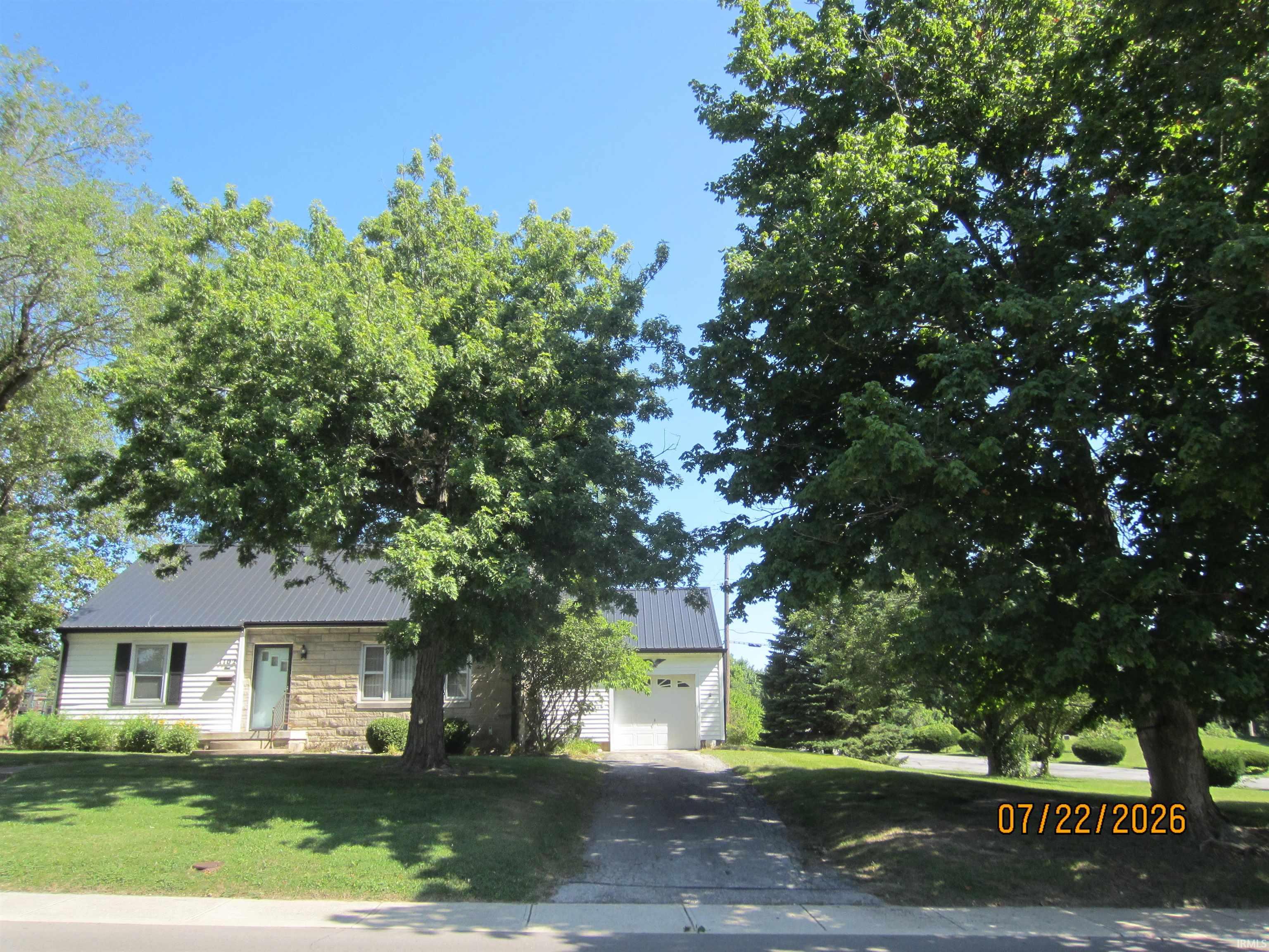1st image of 1102 W Jeffras Ave, Marion, IN 46952 | MLS# 202631000