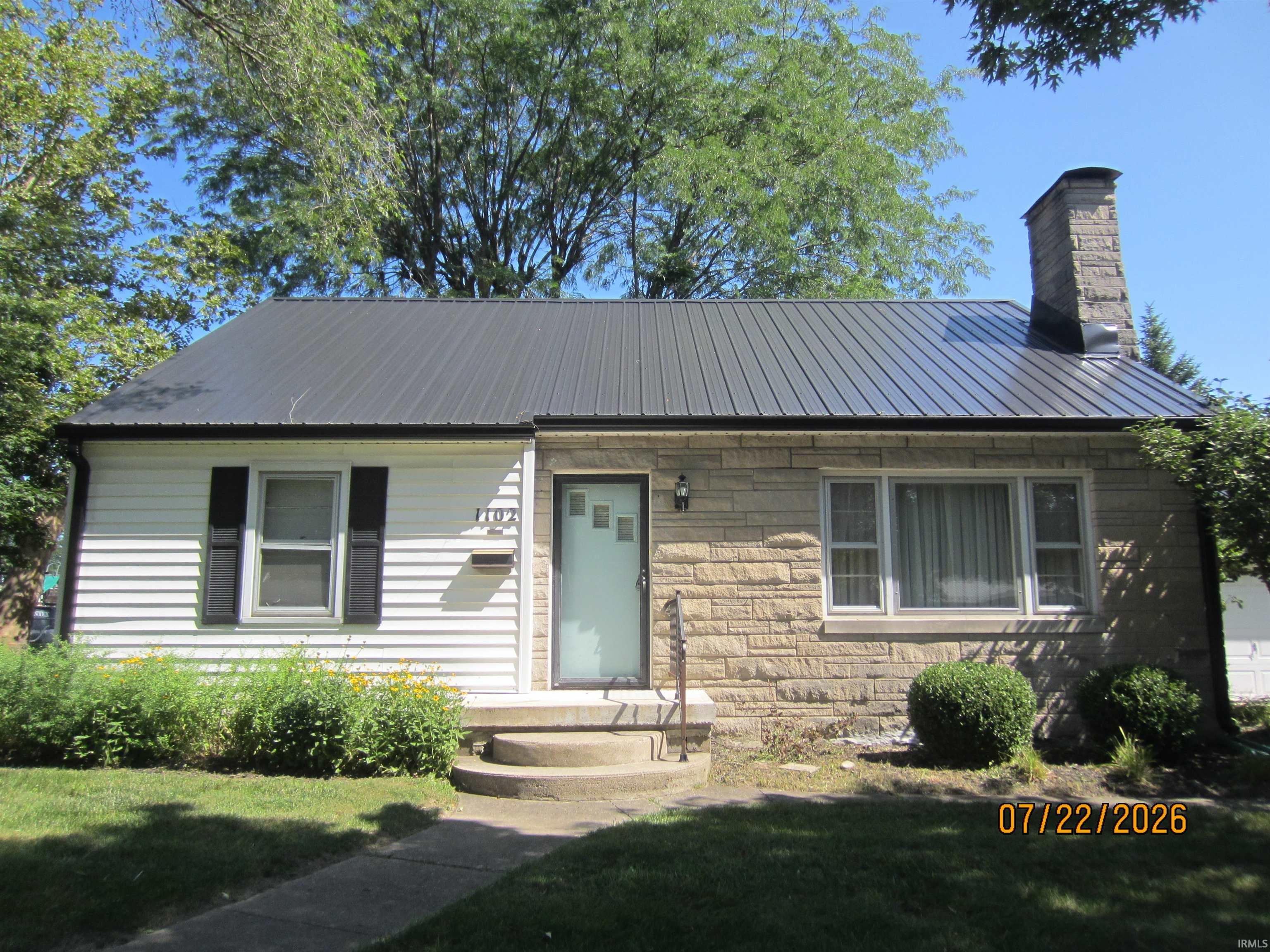 3rd image of 1102 W Jeffras Ave, Marion, IN 46952 | MLS# 202631000