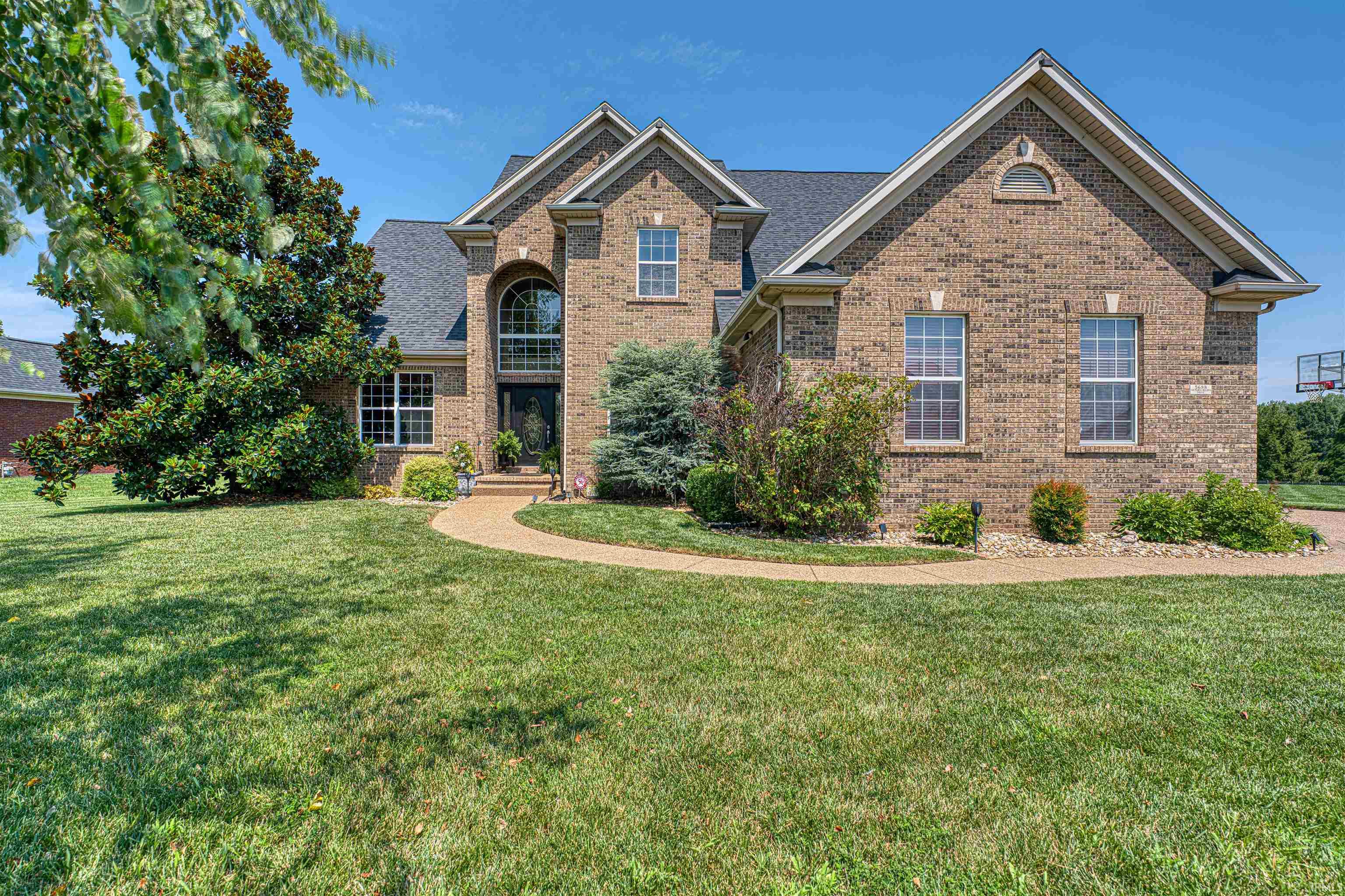 Photo 2 of Sale Pending at 5688 Victoria Blfs Dr, Newburgh, IN 47630 | MLS# 202631016 | Listing updated on 2026-09-28