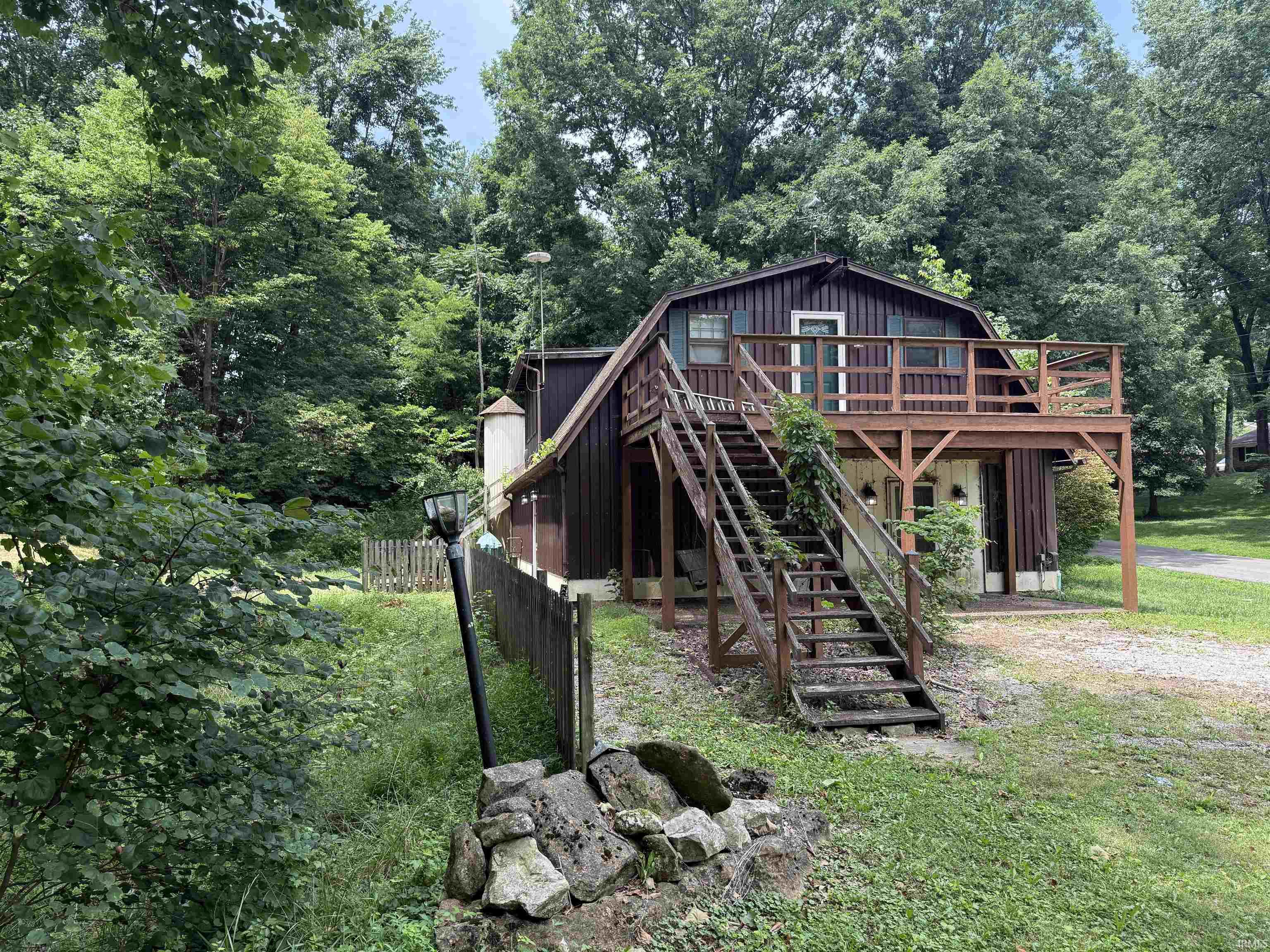 2nd image of 1925 Schlensker Rd, Evansville, IN 47725 | MLS# 202631048