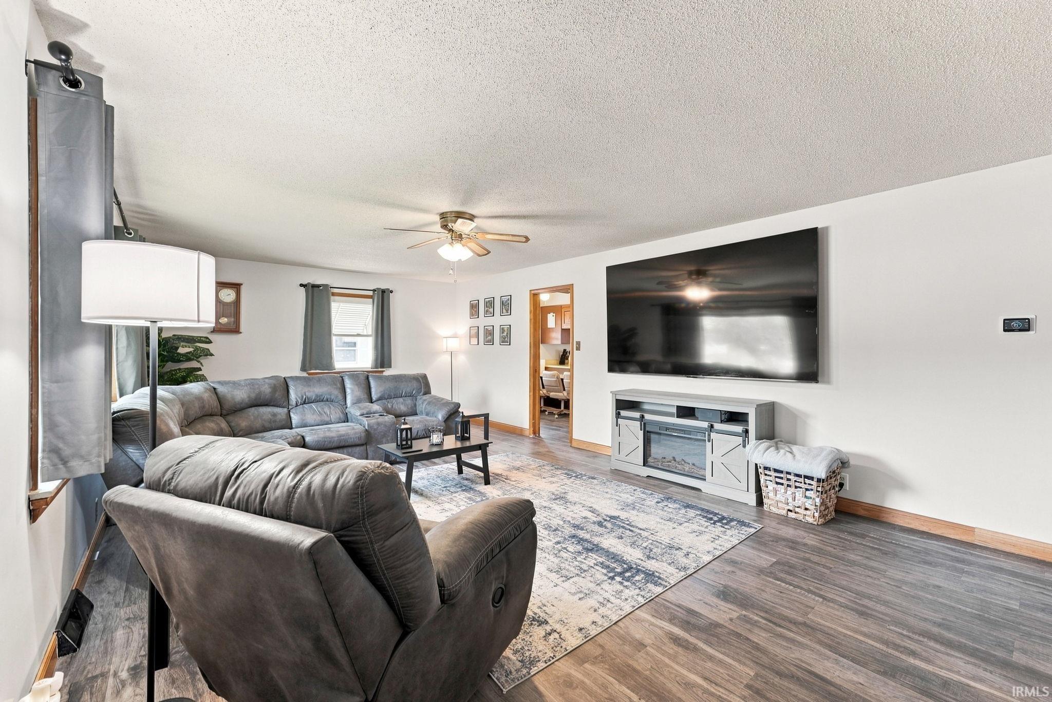 Photo 7 of 206 W Jackson Street