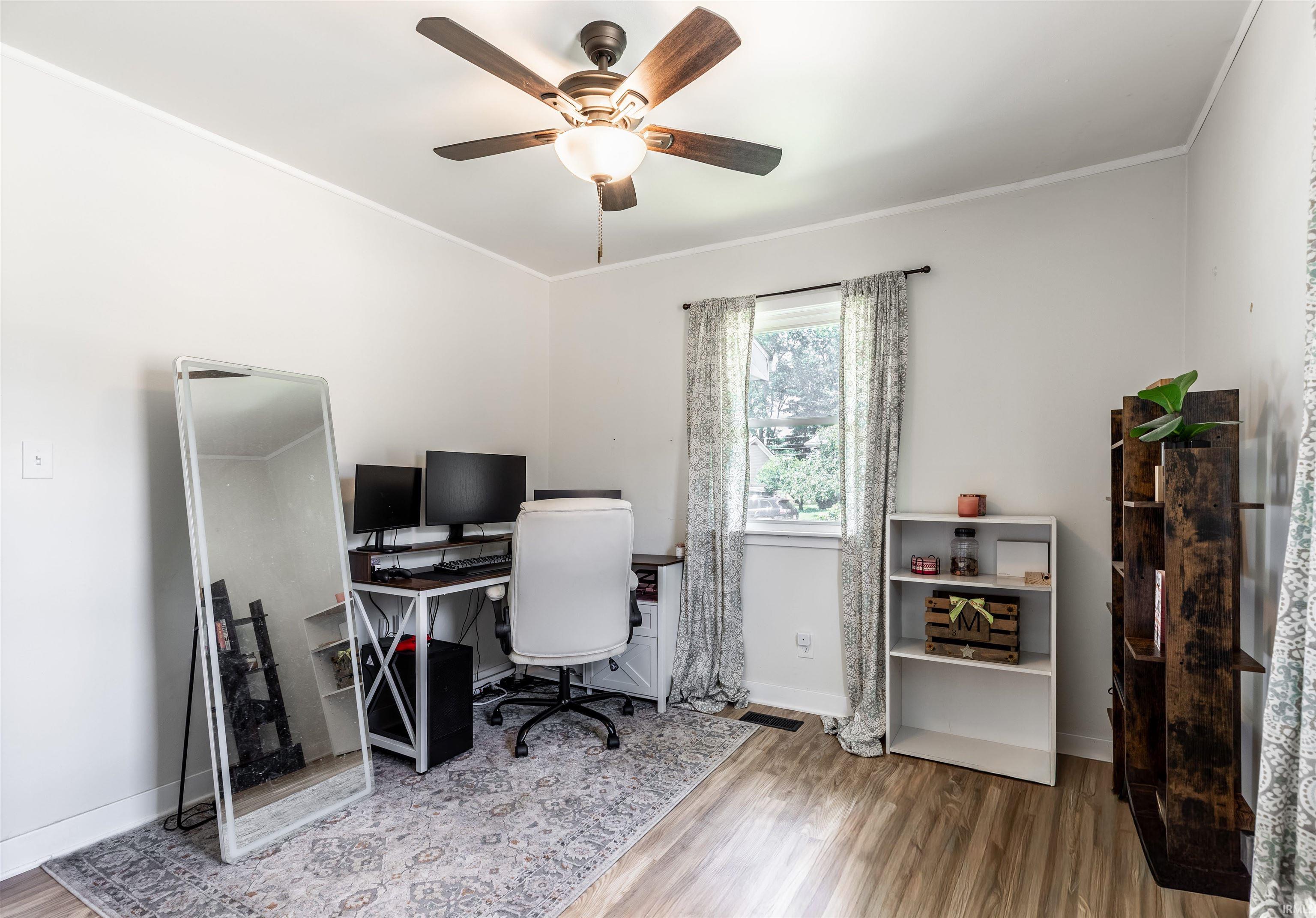 29th image of 1009 N Fairlawn W Cir, Evansville, IN 47711 | MLS# 202631106