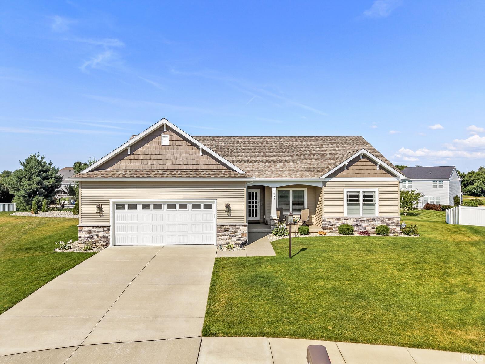 2nd image of 1237 Keady Ct, South Bend, IN 46614 | MLS# 202631117