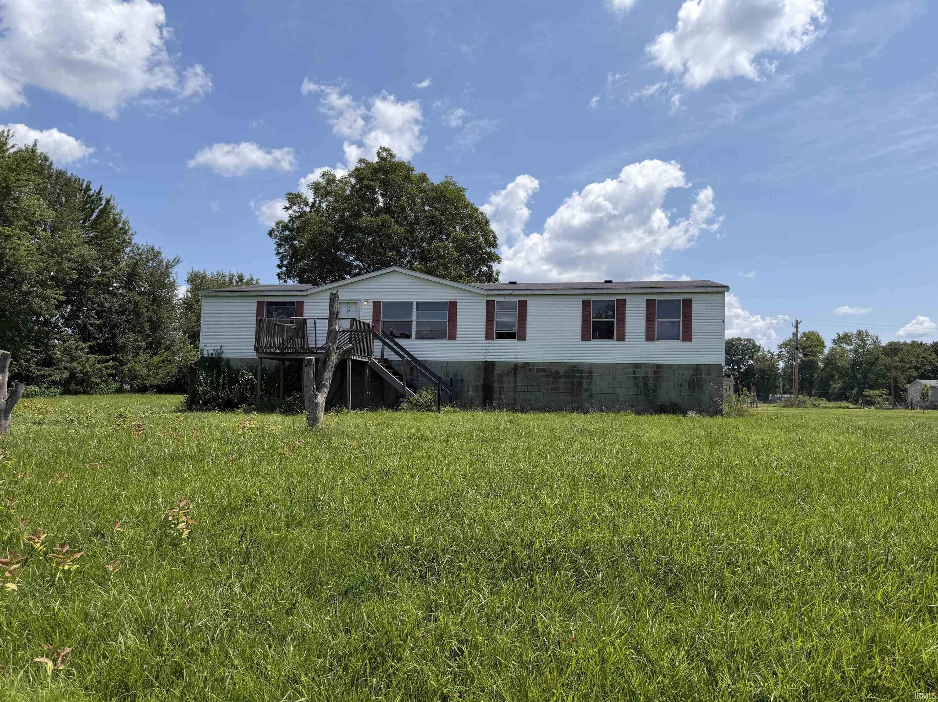 1st image of 923 N Walnut St, Grandview, IN 47615 | MLS# 202631144
