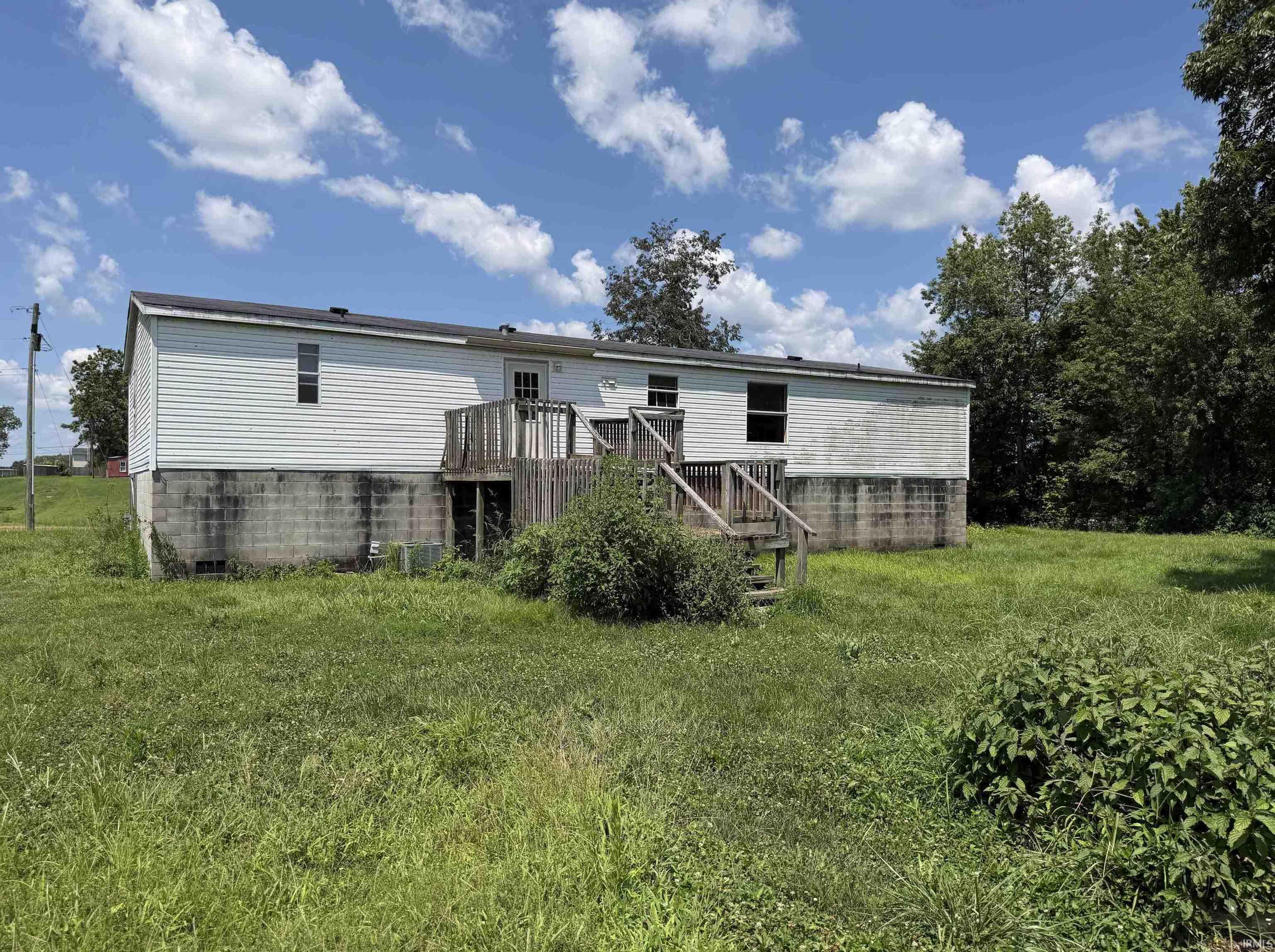 2nd image of 923 N Walnut St, Grandview, IN 47615 | MLS# 202631144