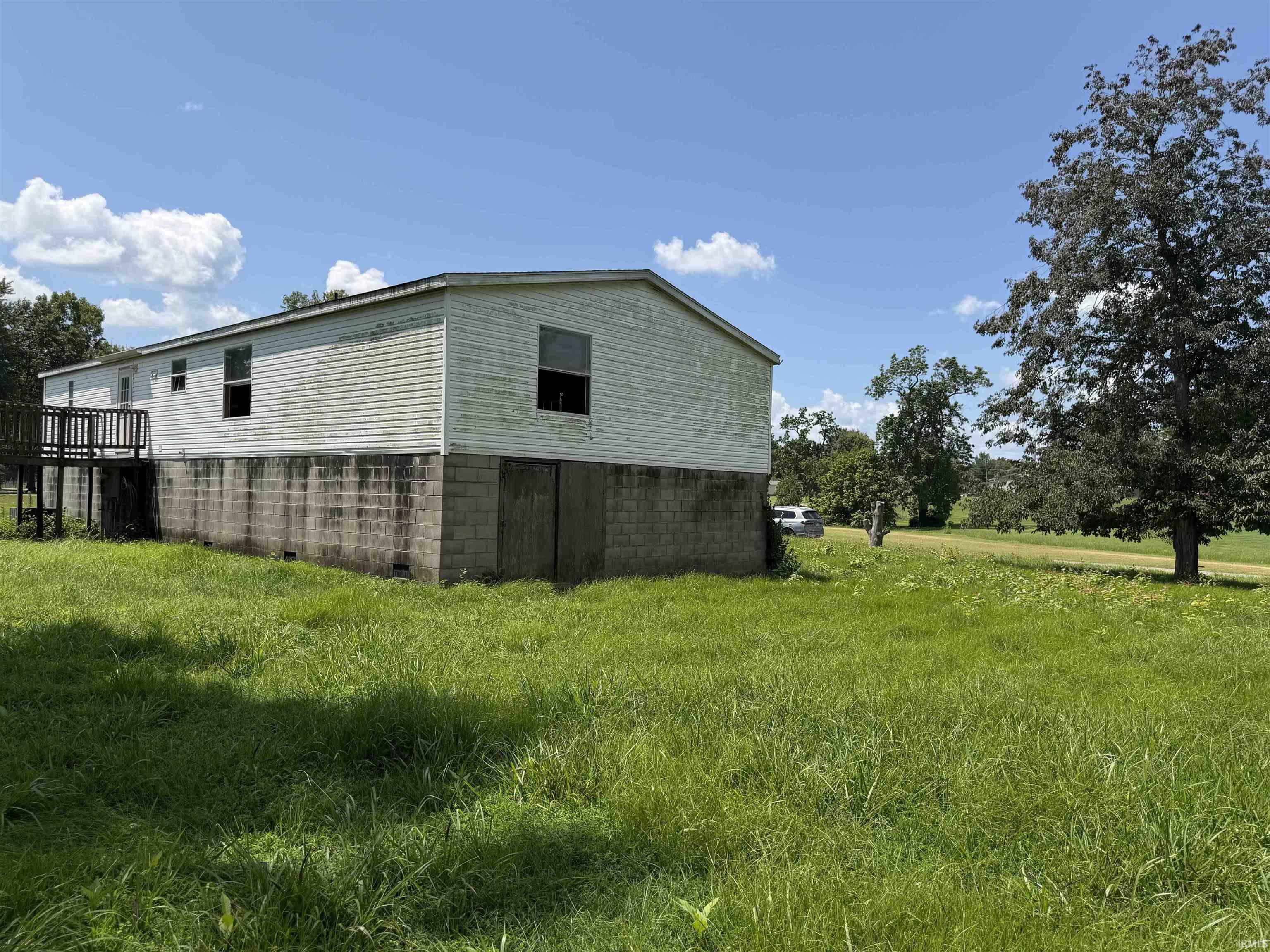 3rd image of 923 N Walnut St, Grandview, IN 47615 | MLS# 202631144